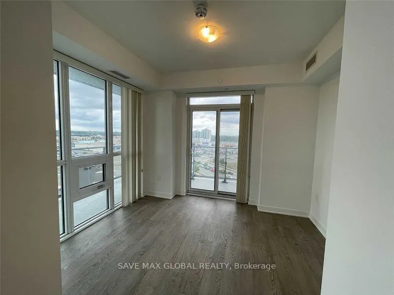 4699 Glen Erin Drive, #809