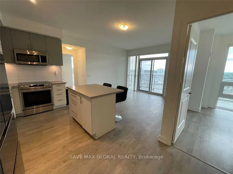 4699 Glen Erin Drive, #809