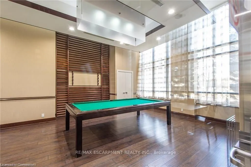 330 BURNHAMTHORPE Road W, #2402