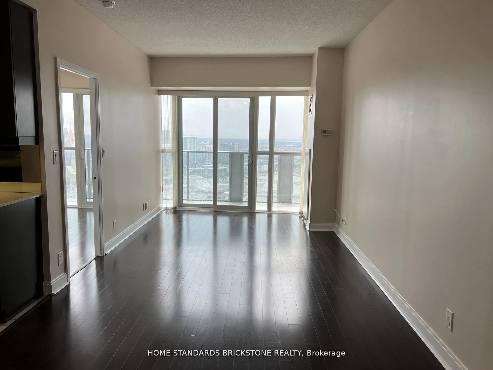 60 Absolute Avenue, #4005