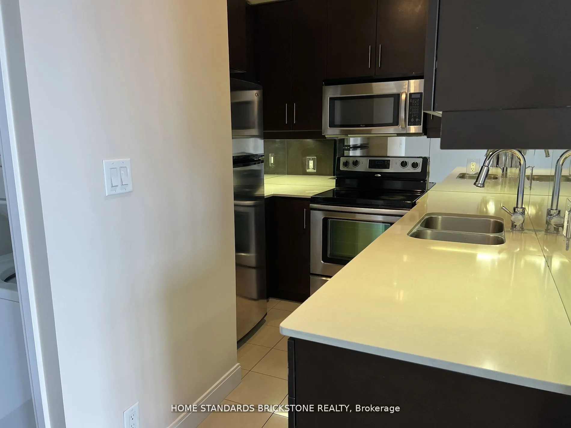 60 Absolute Avenue, #4005