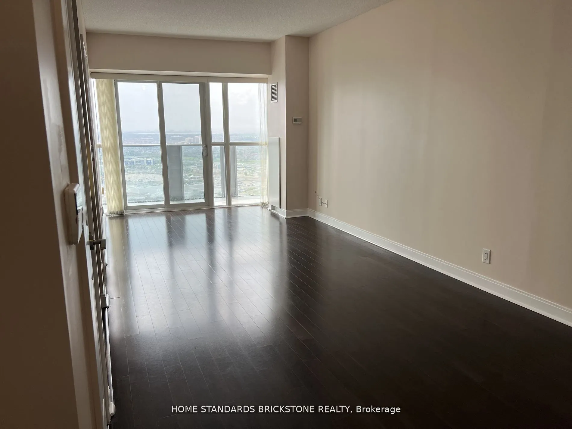 60 Absolute Avenue, #4005
