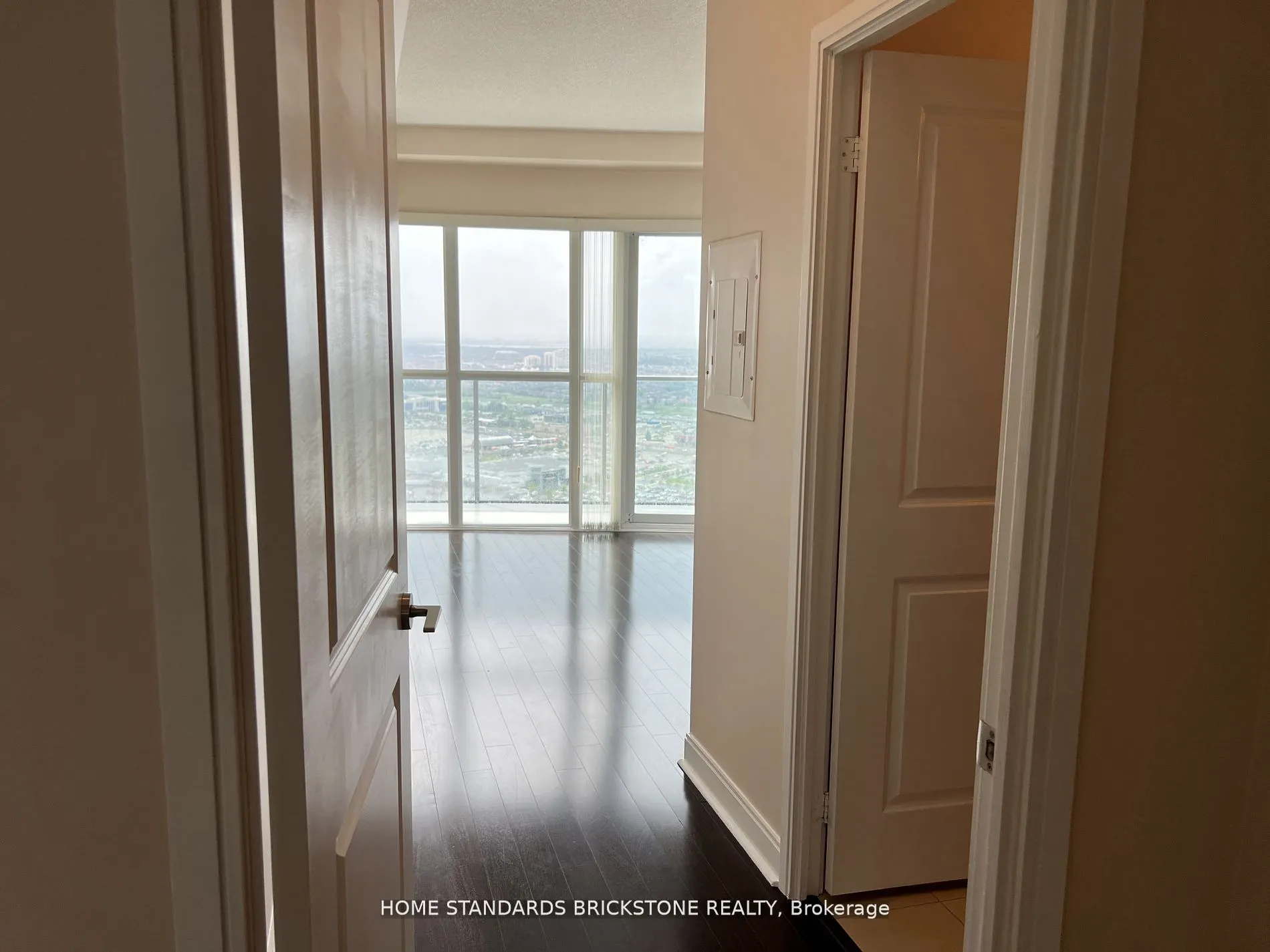 60 Absolute Avenue, #4005