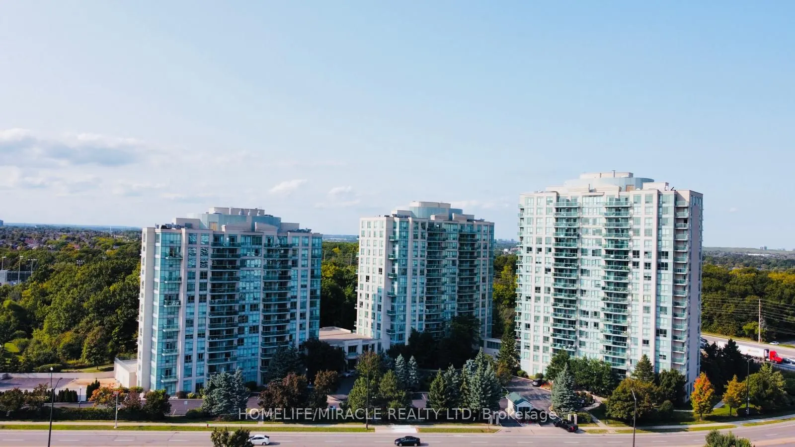 2565 Erin Centre Boulevard, #1208