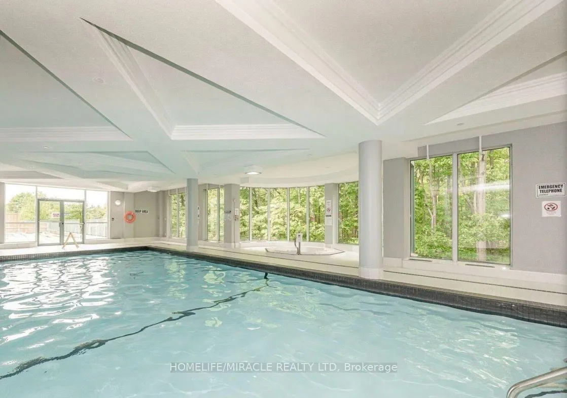 2565 Erin Centre Boulevard, #1208