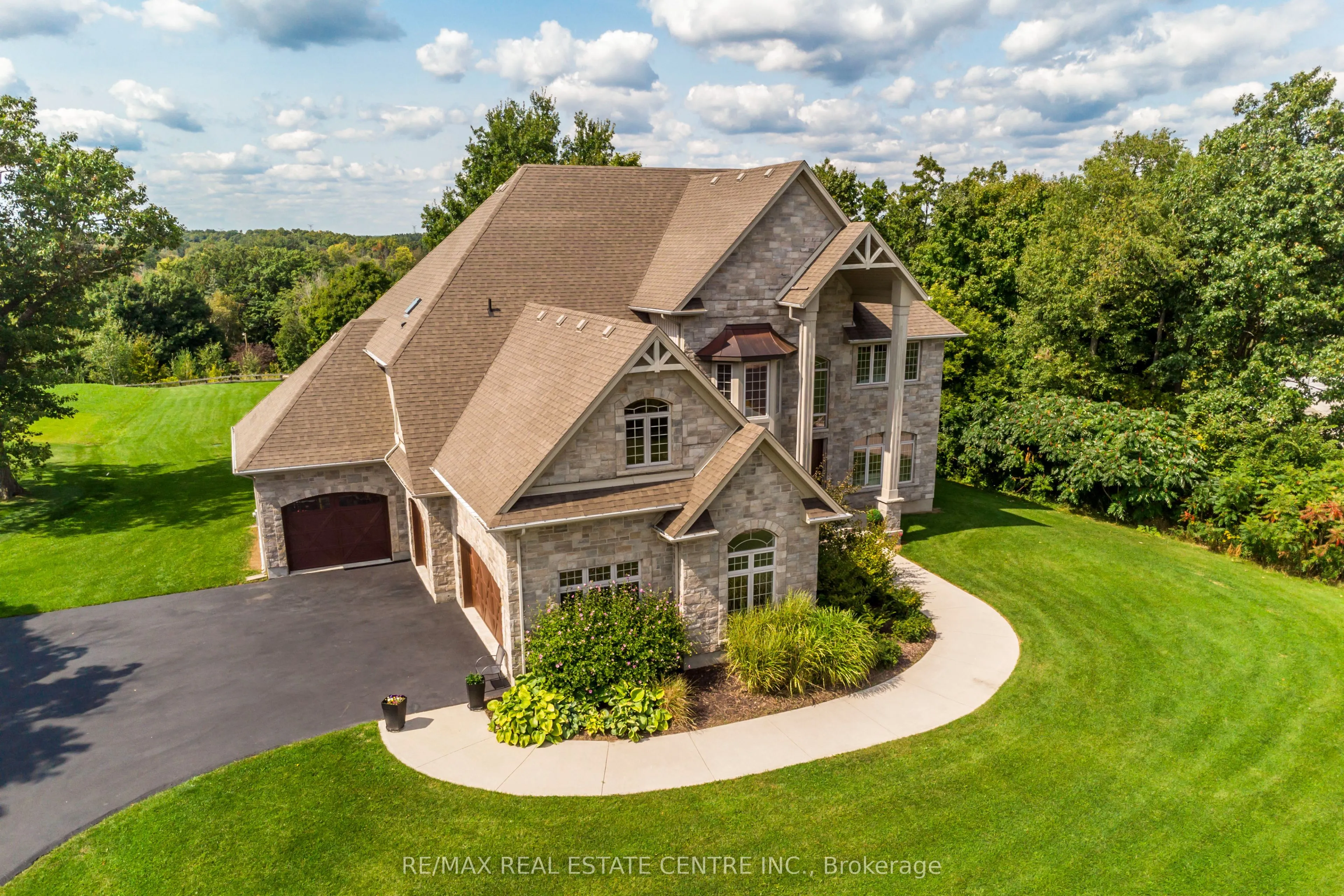 140 Stokes Trail