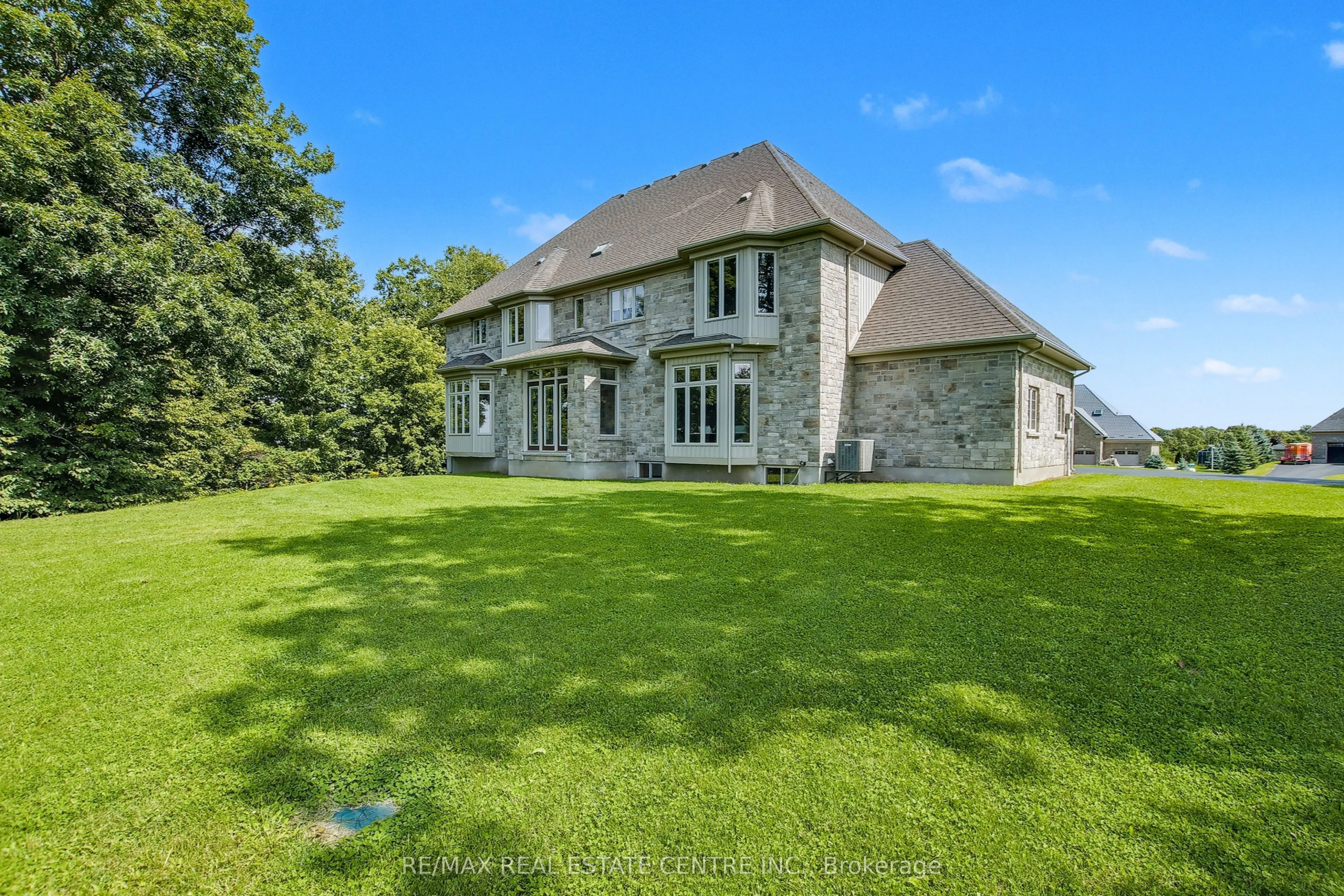 140 Stokes Trail