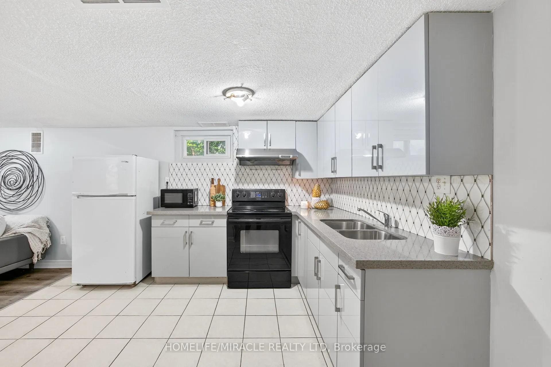 95 Greenbriar Road