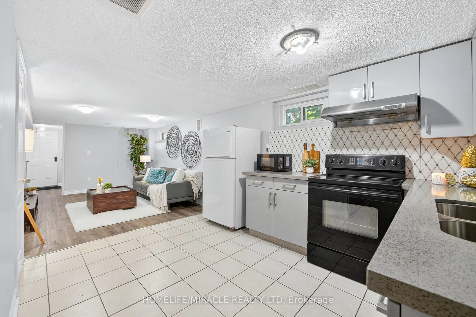 95 Greenbriar Road