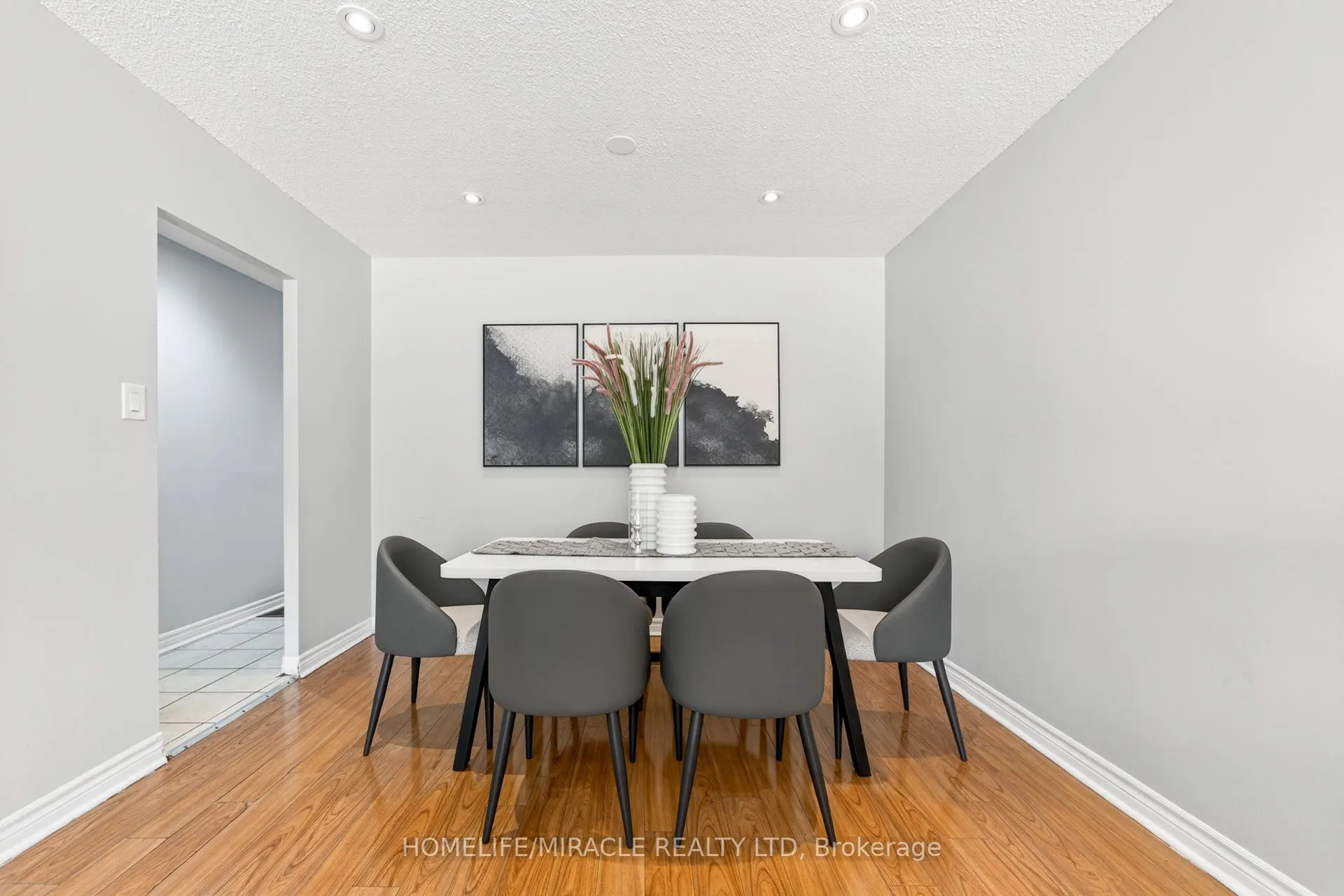 95 Greenbriar Road