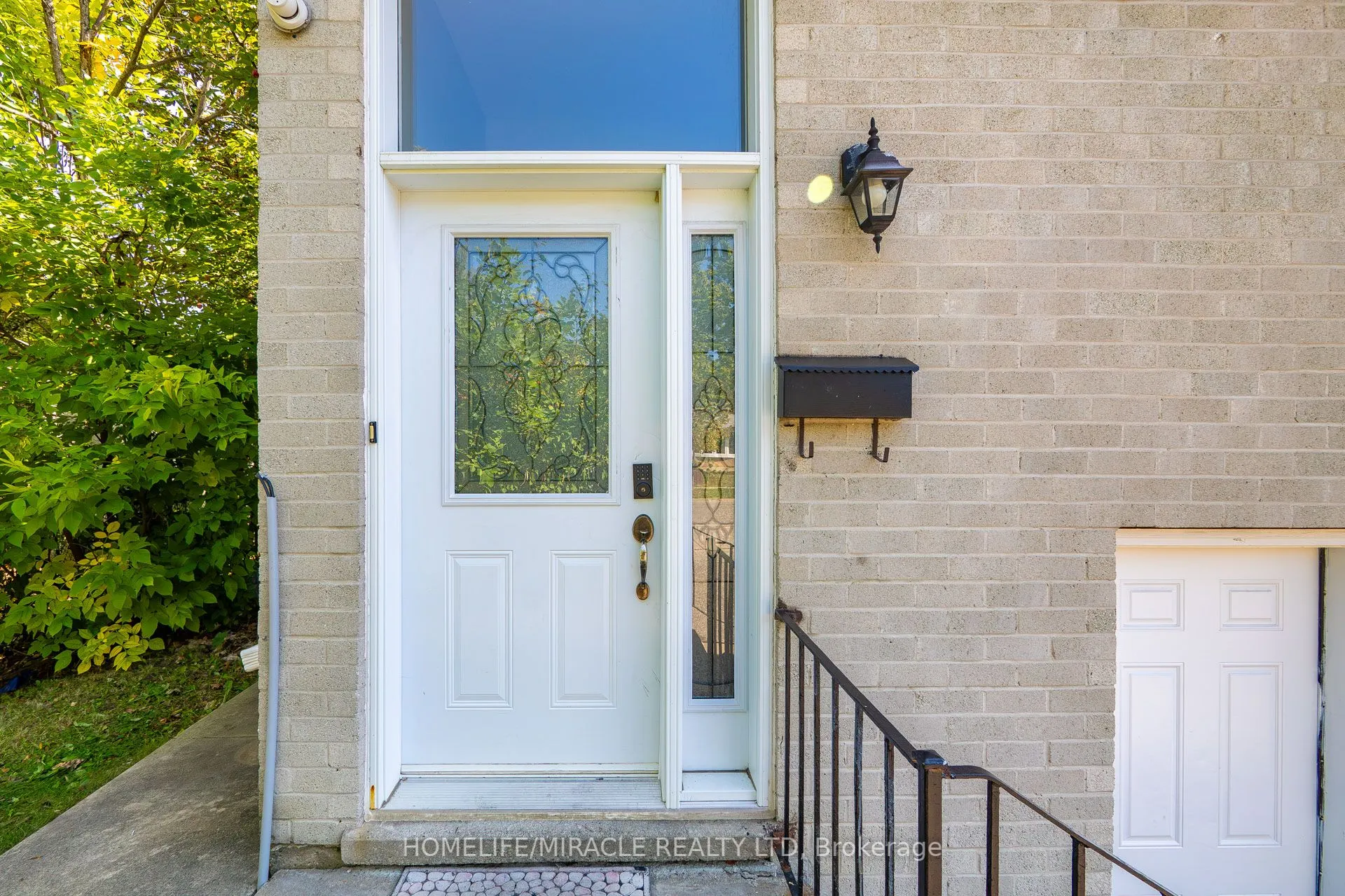 95 Greenbriar Road