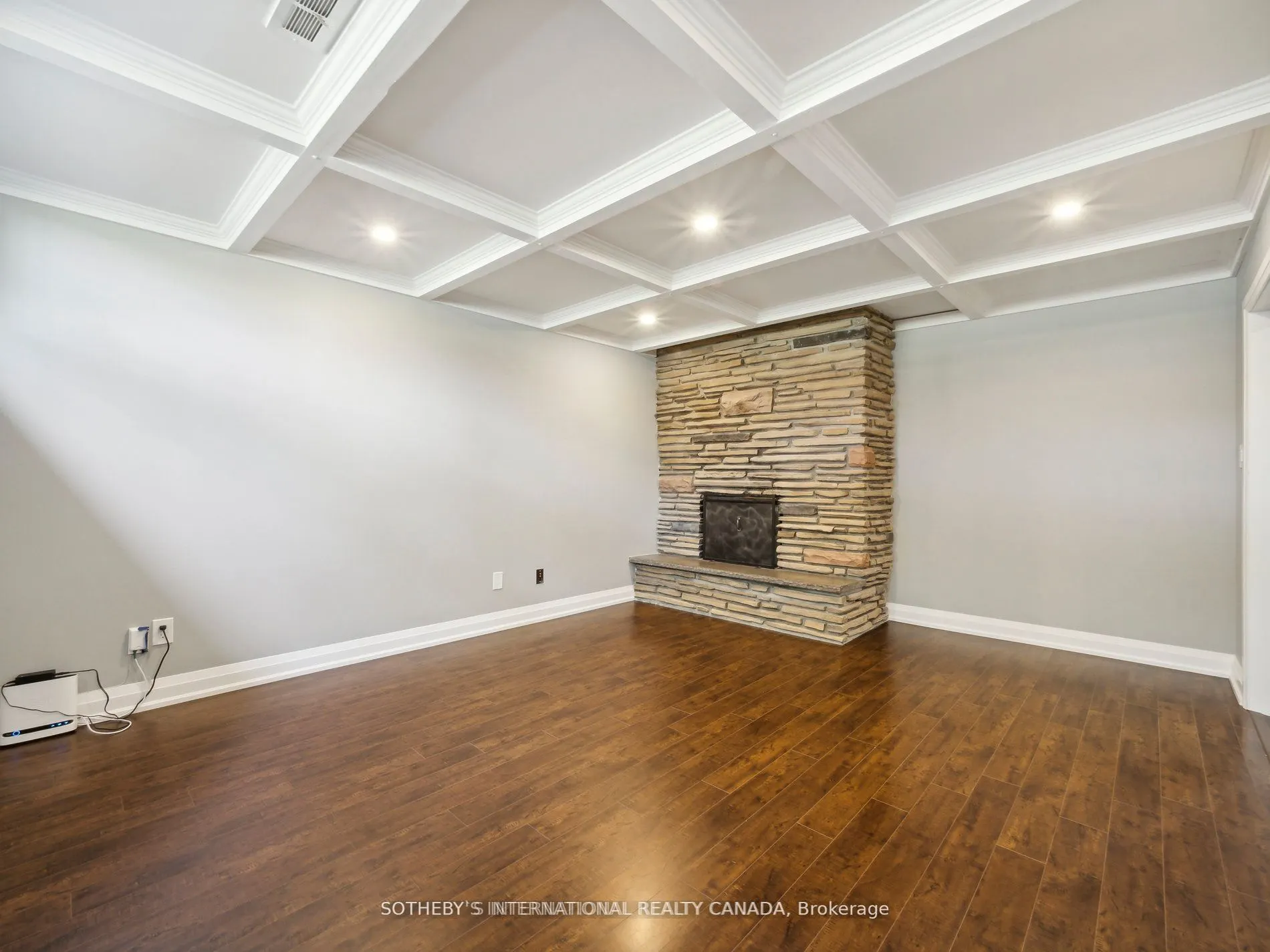 14 Laurelwood Crescent, #Lower