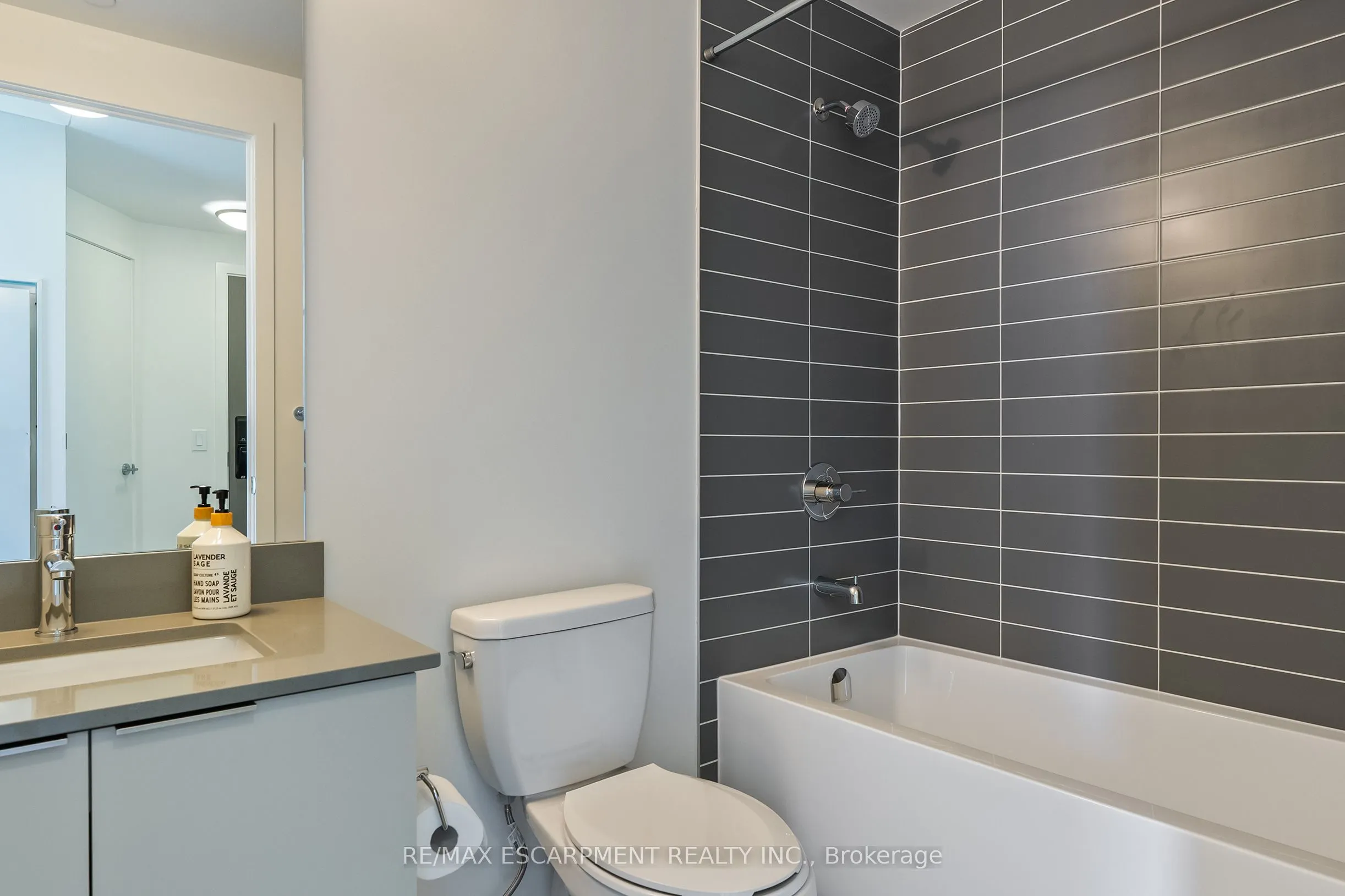 3079 Trafalgar Road, #1403