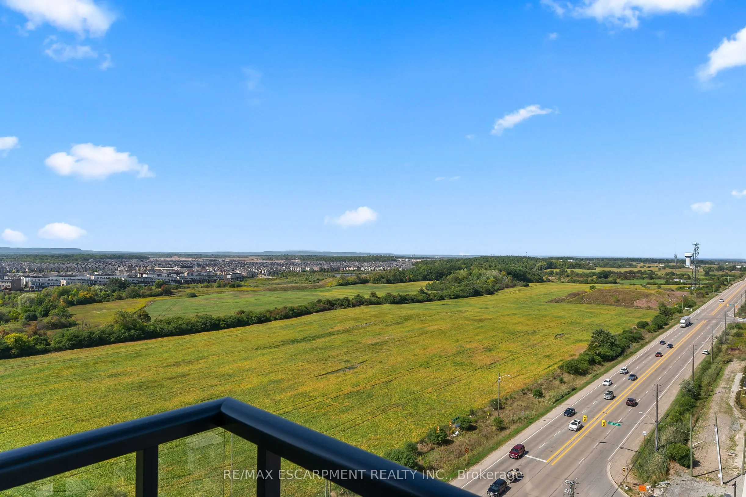 3079 Trafalgar Road, #1403