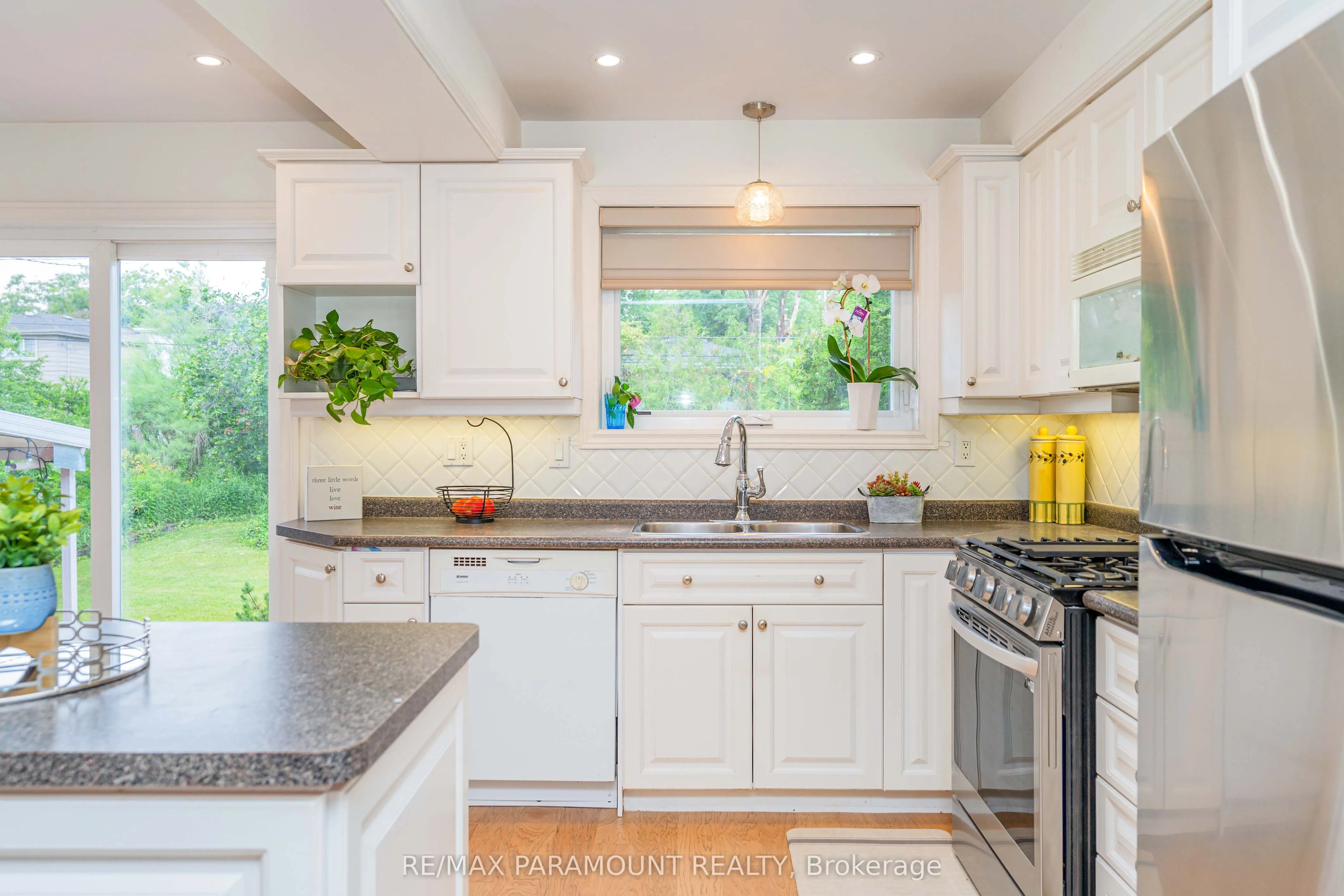 43 Bromley Crescent