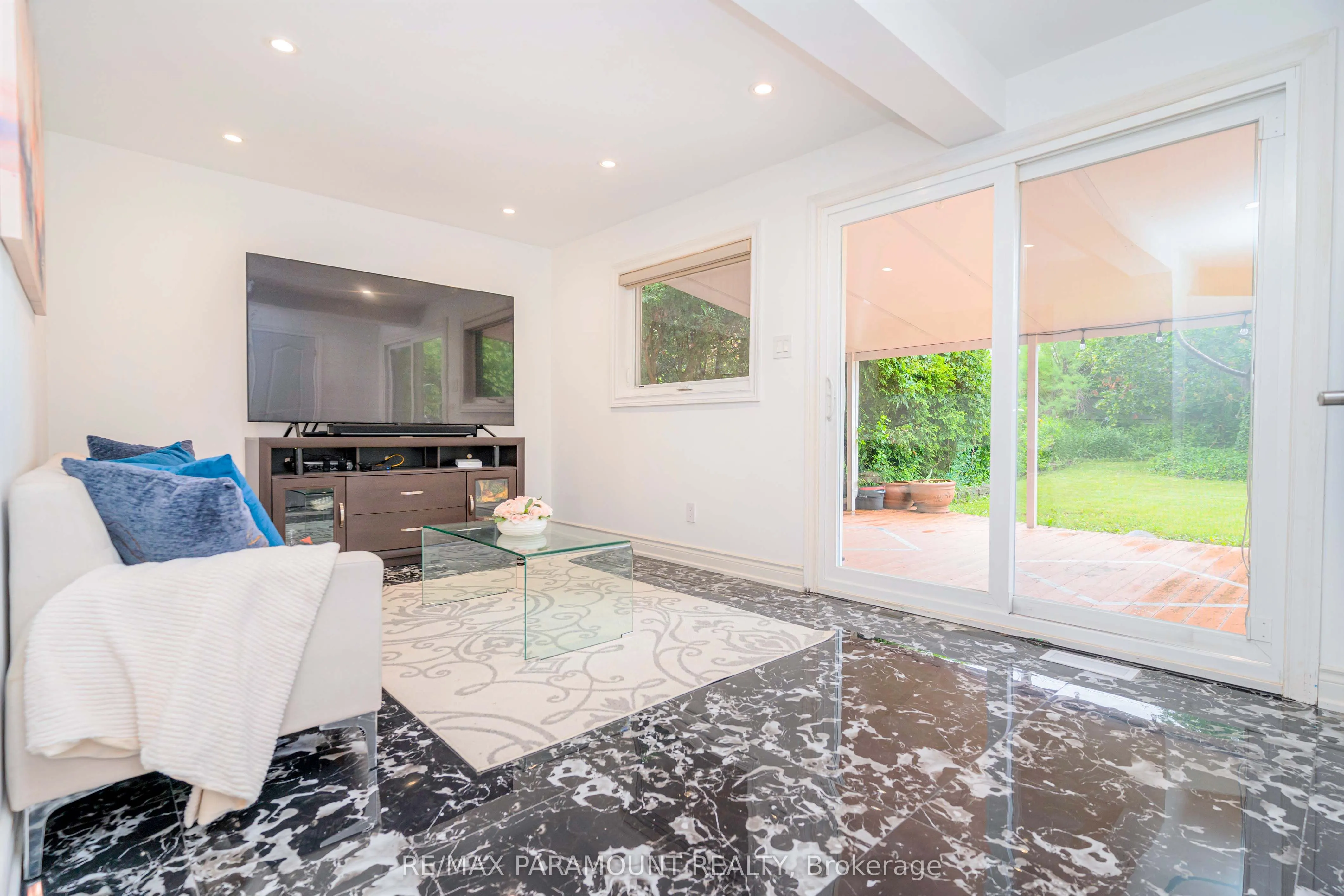 43 Bromley Crescent