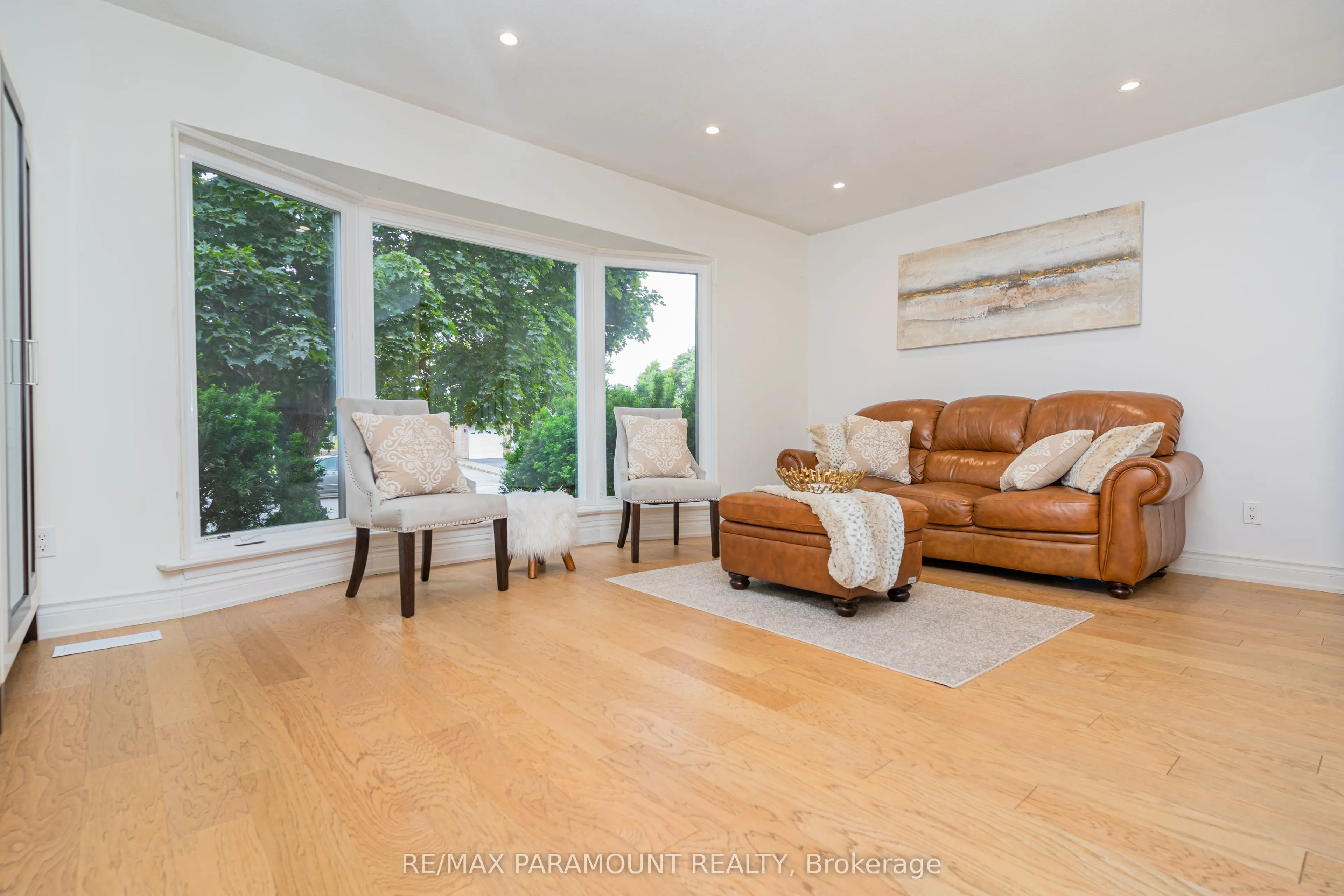43 Bromley Crescent