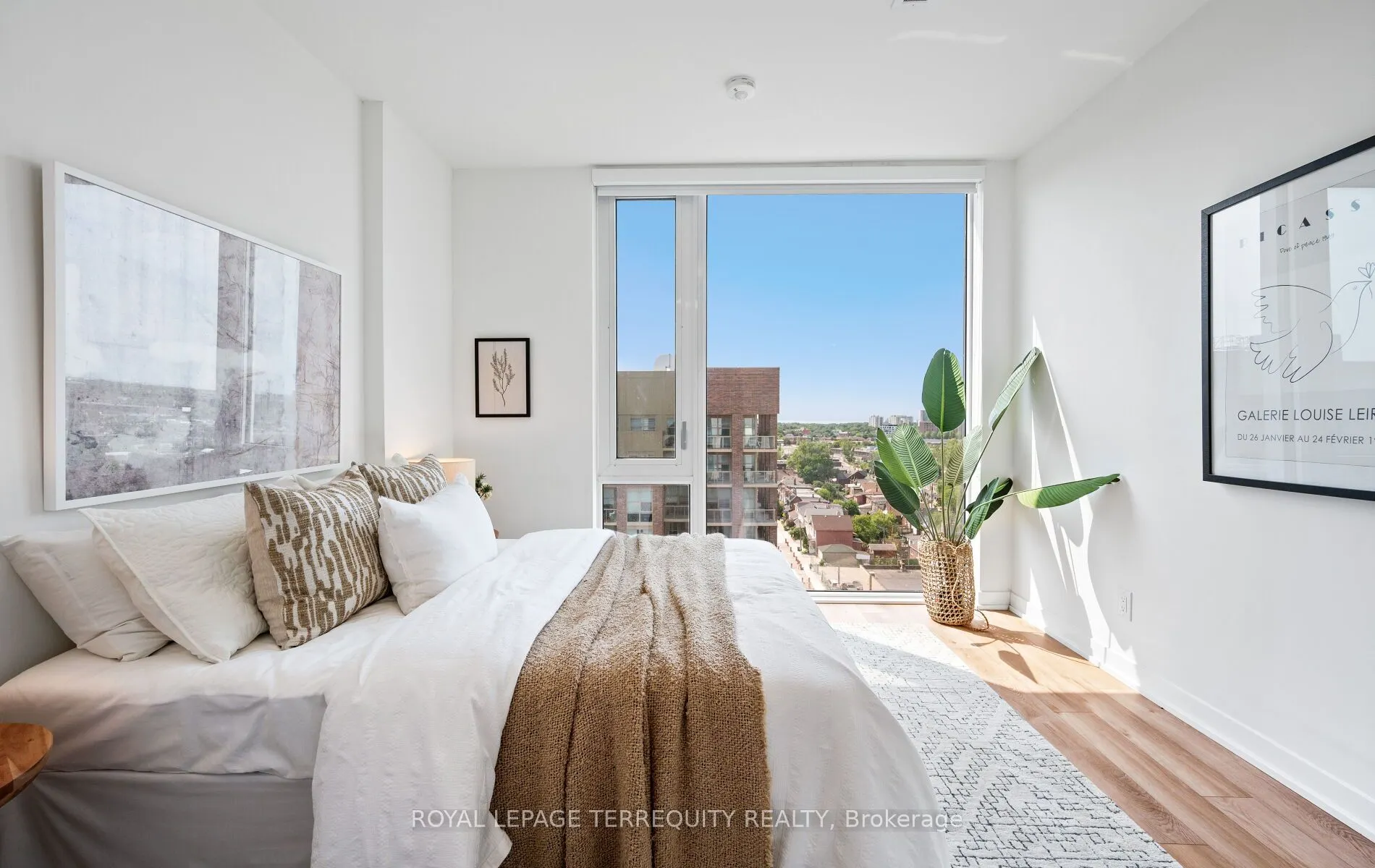 1808 St Clair Avenue W, #1103