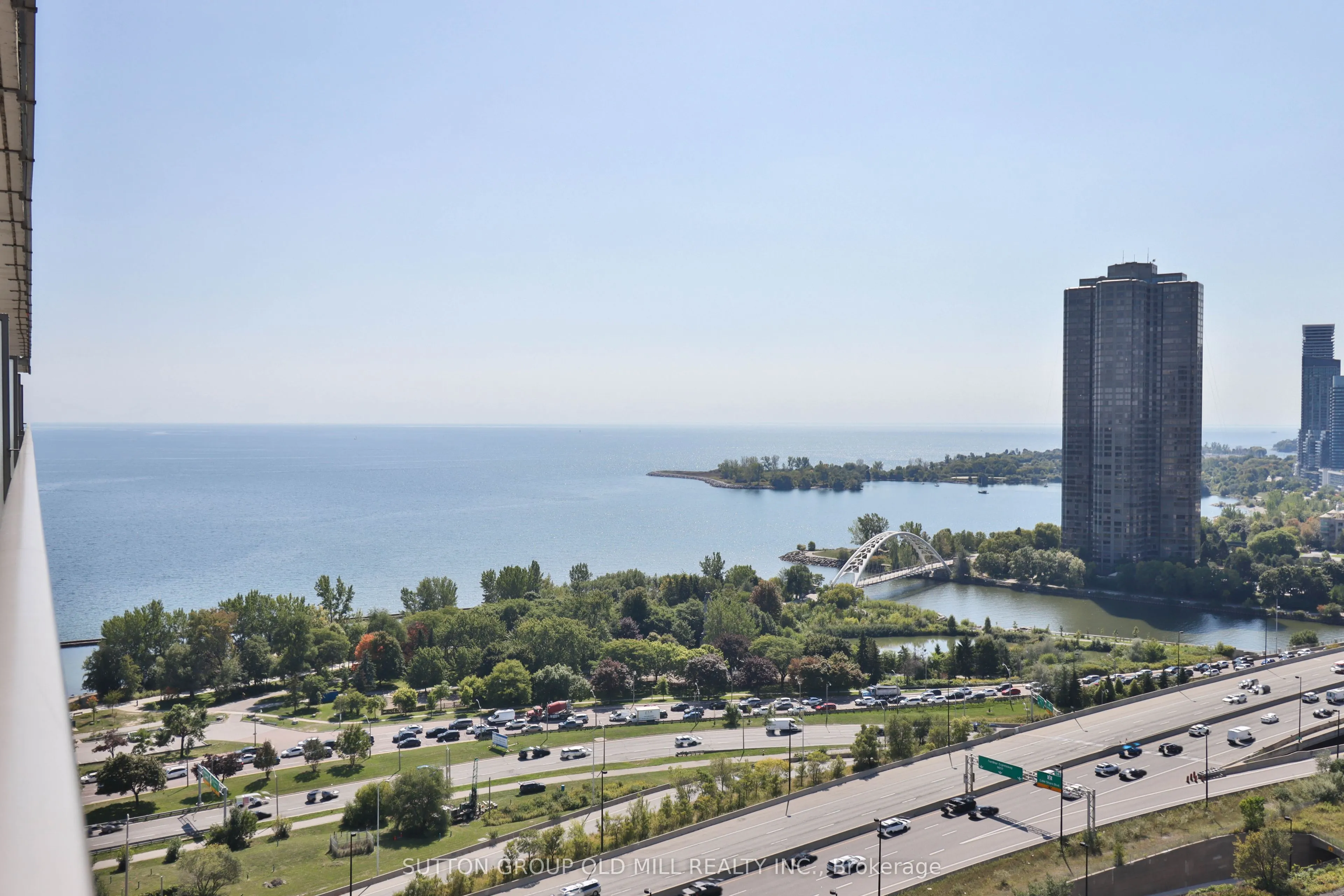 103 The Queensway, #2210
