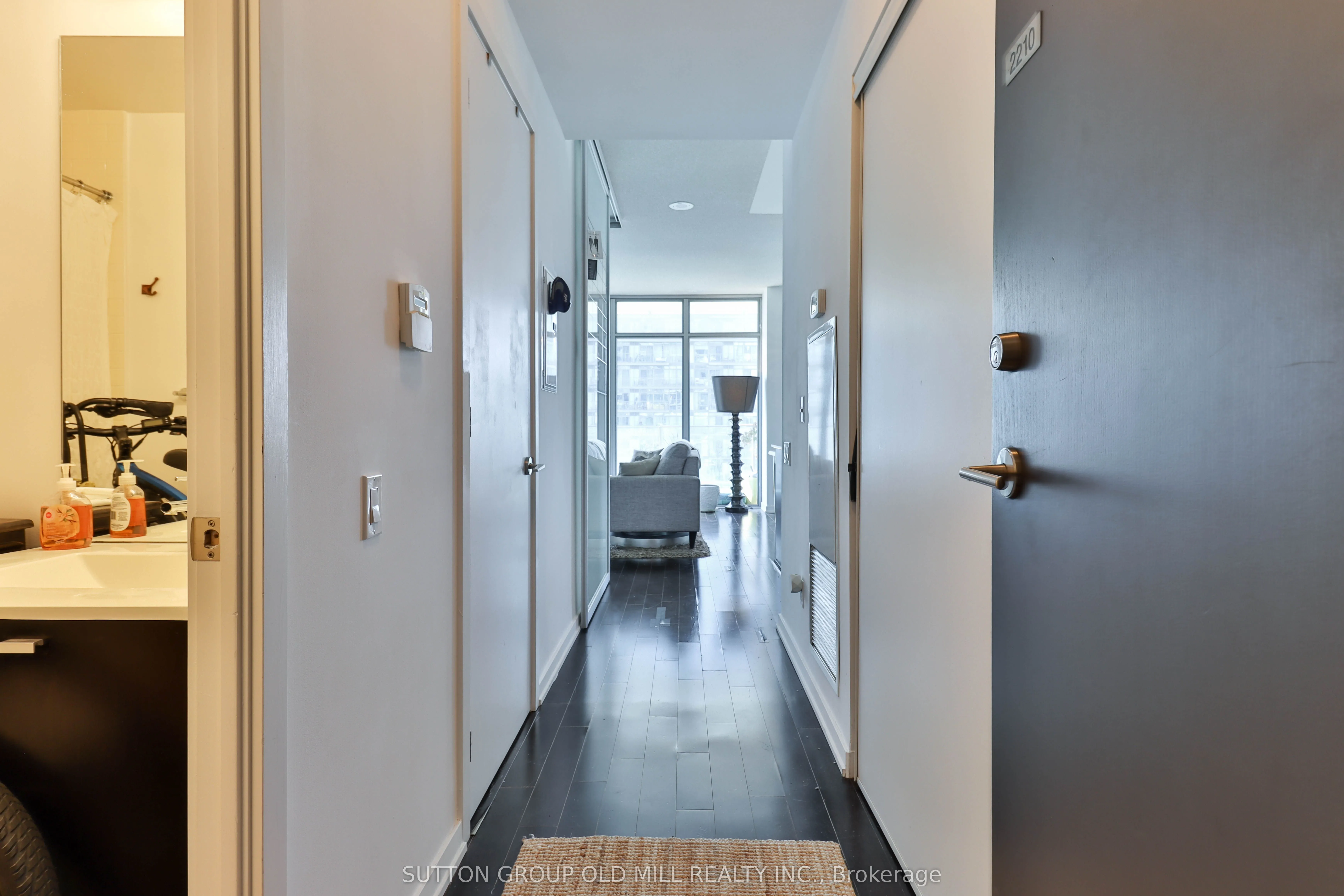 103 The Queensway, #2210