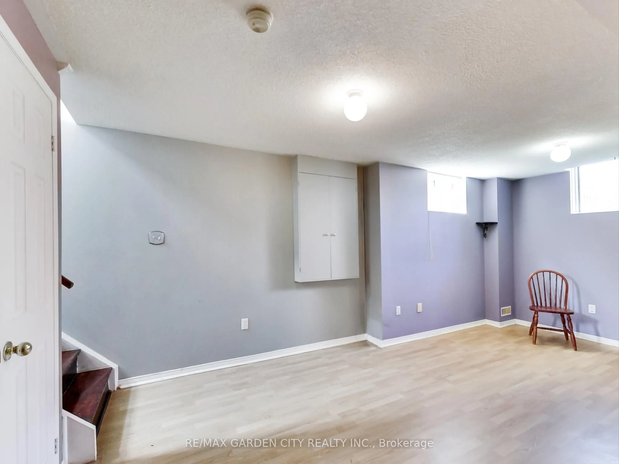 15 CARABRAM Court