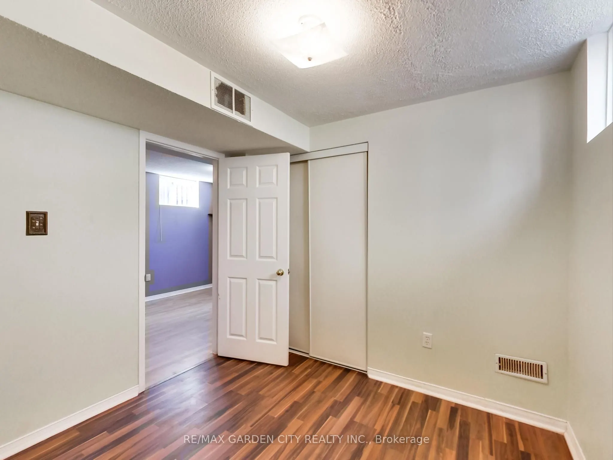 15 CARABRAM Court