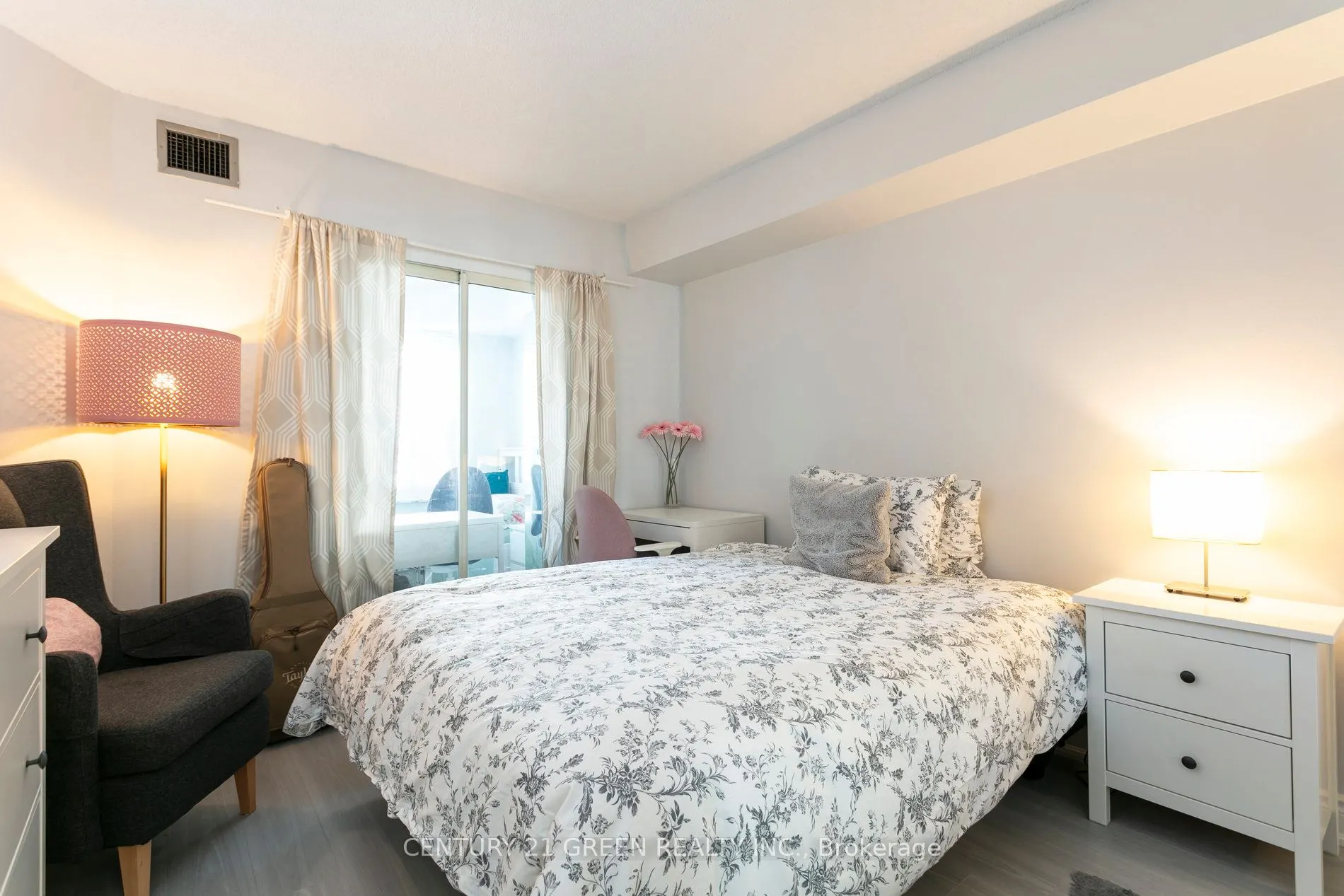 325 Webb Drive, #1205