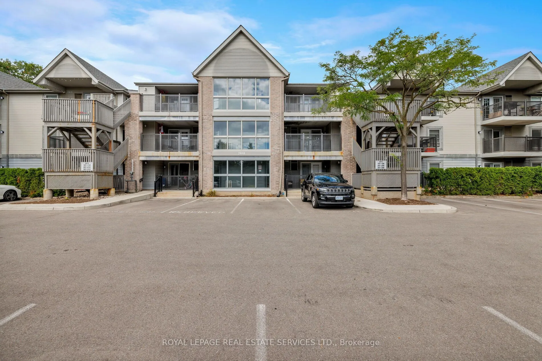 2040 Cleaver Avenue, #211