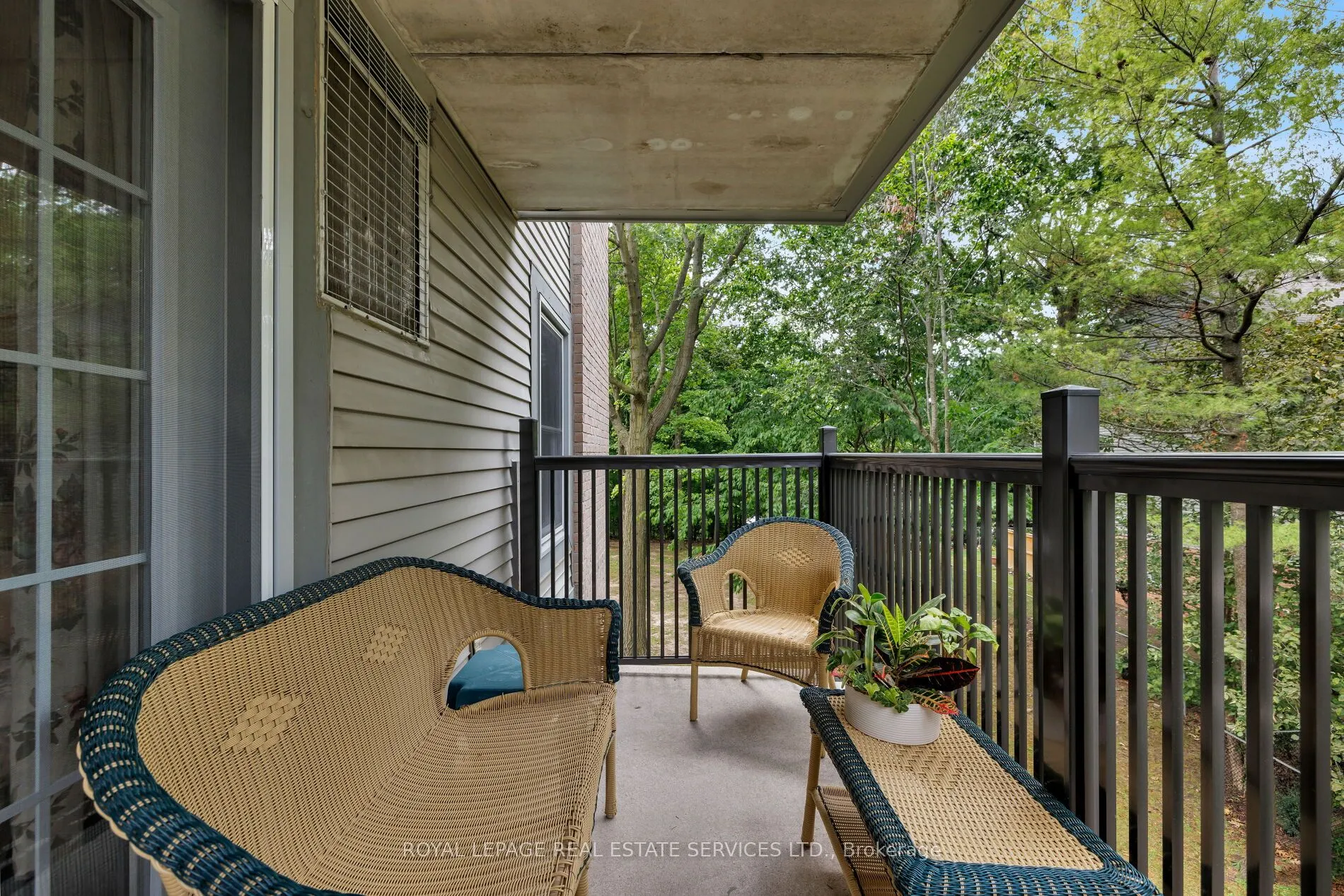2040 Cleaver Avenue, #211