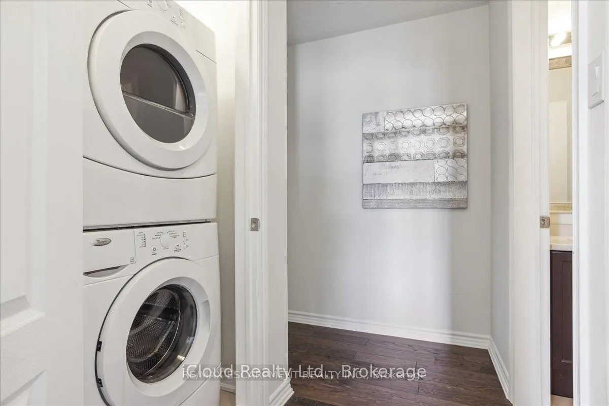 2572 Grand Oak Trail