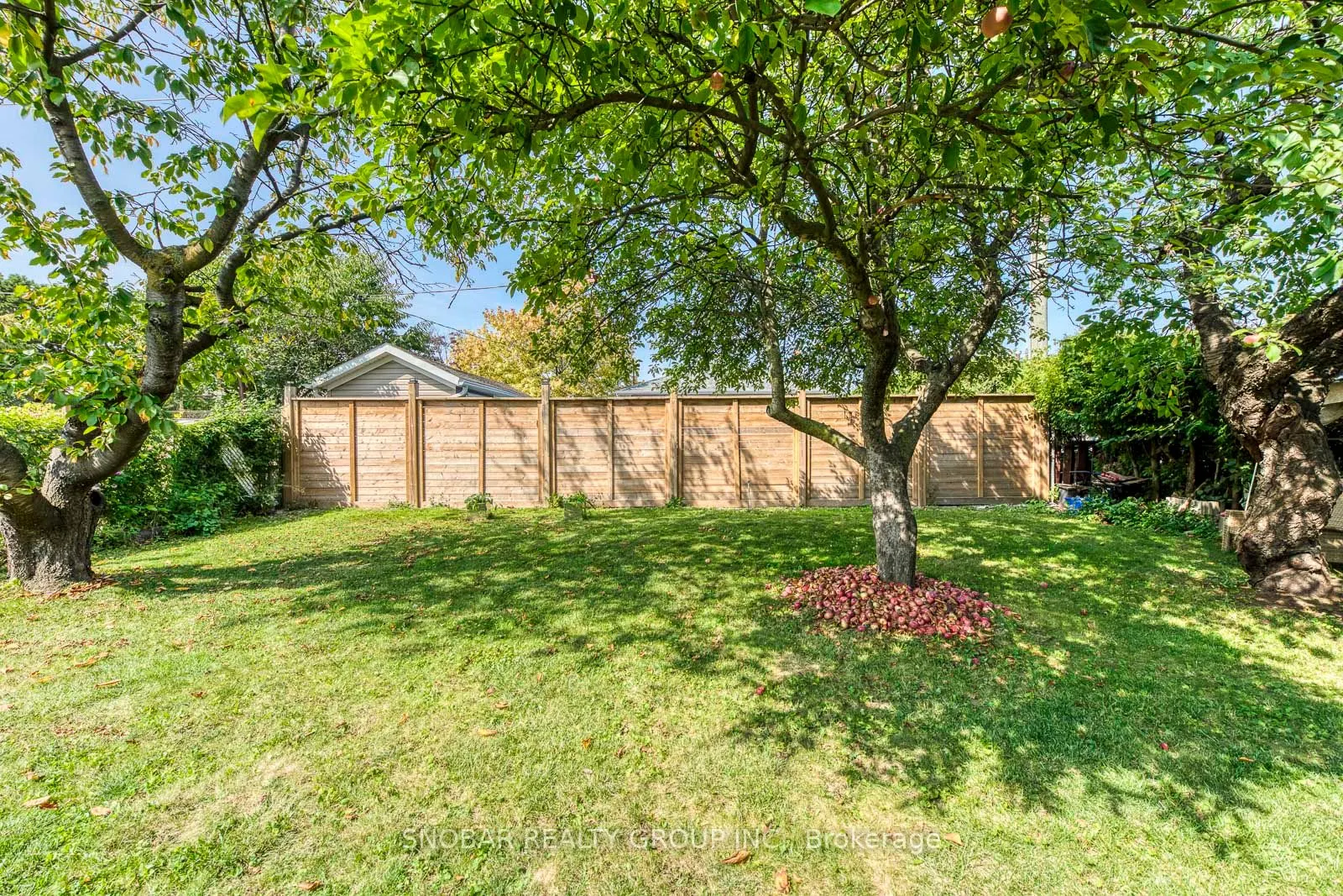 5 Earldown Drive