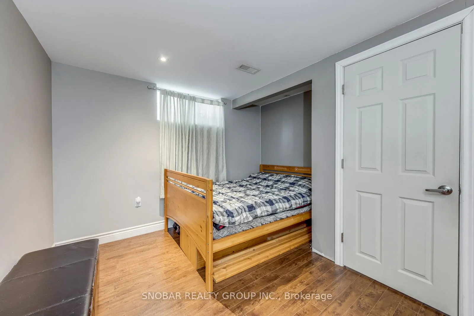 5 Earldown Drive