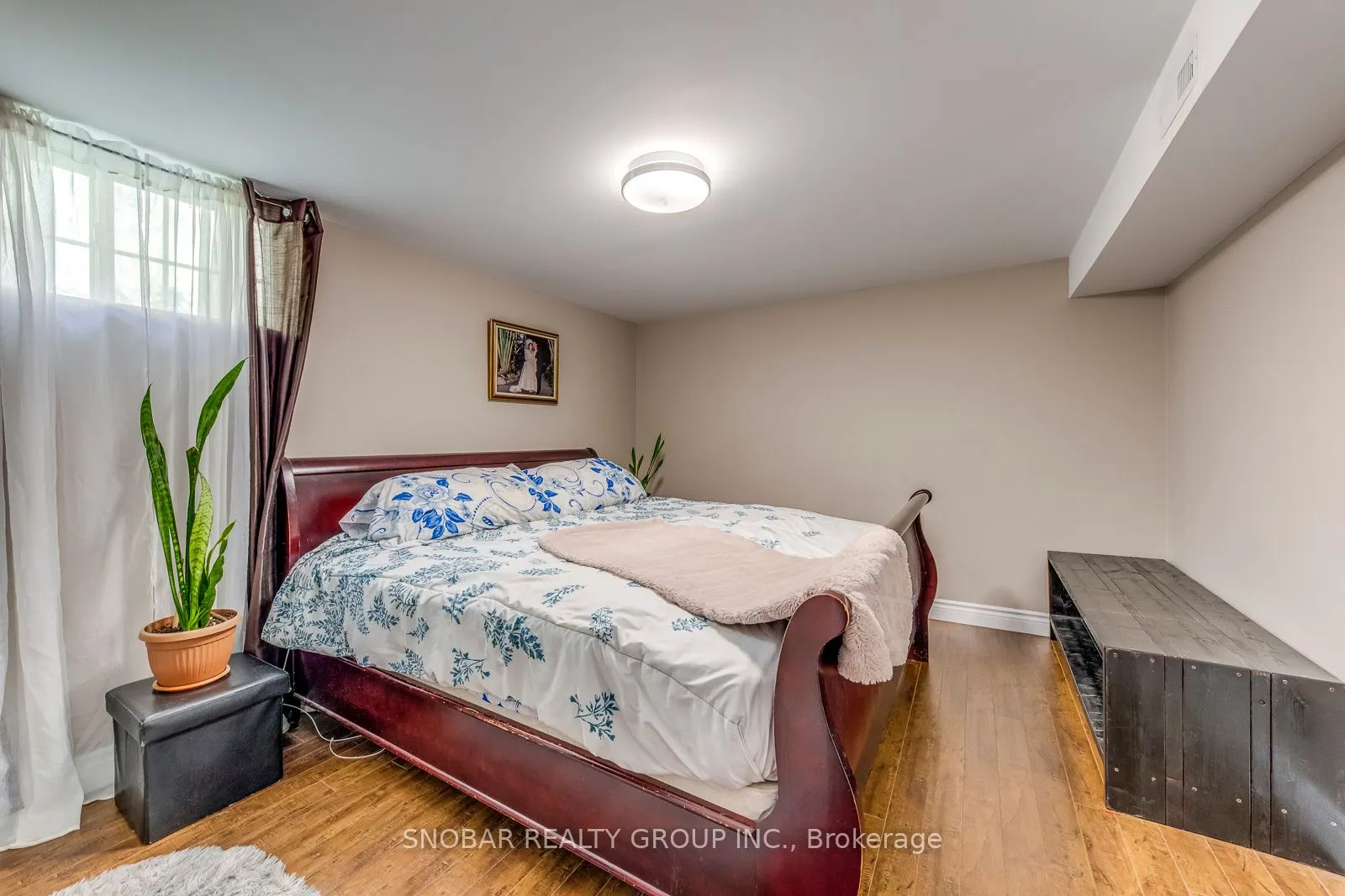 5 Earldown Drive