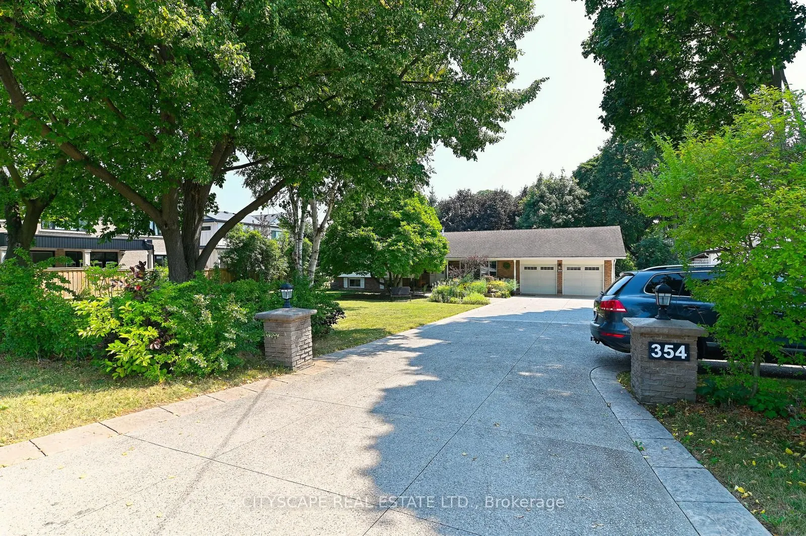 354 Plains Road W