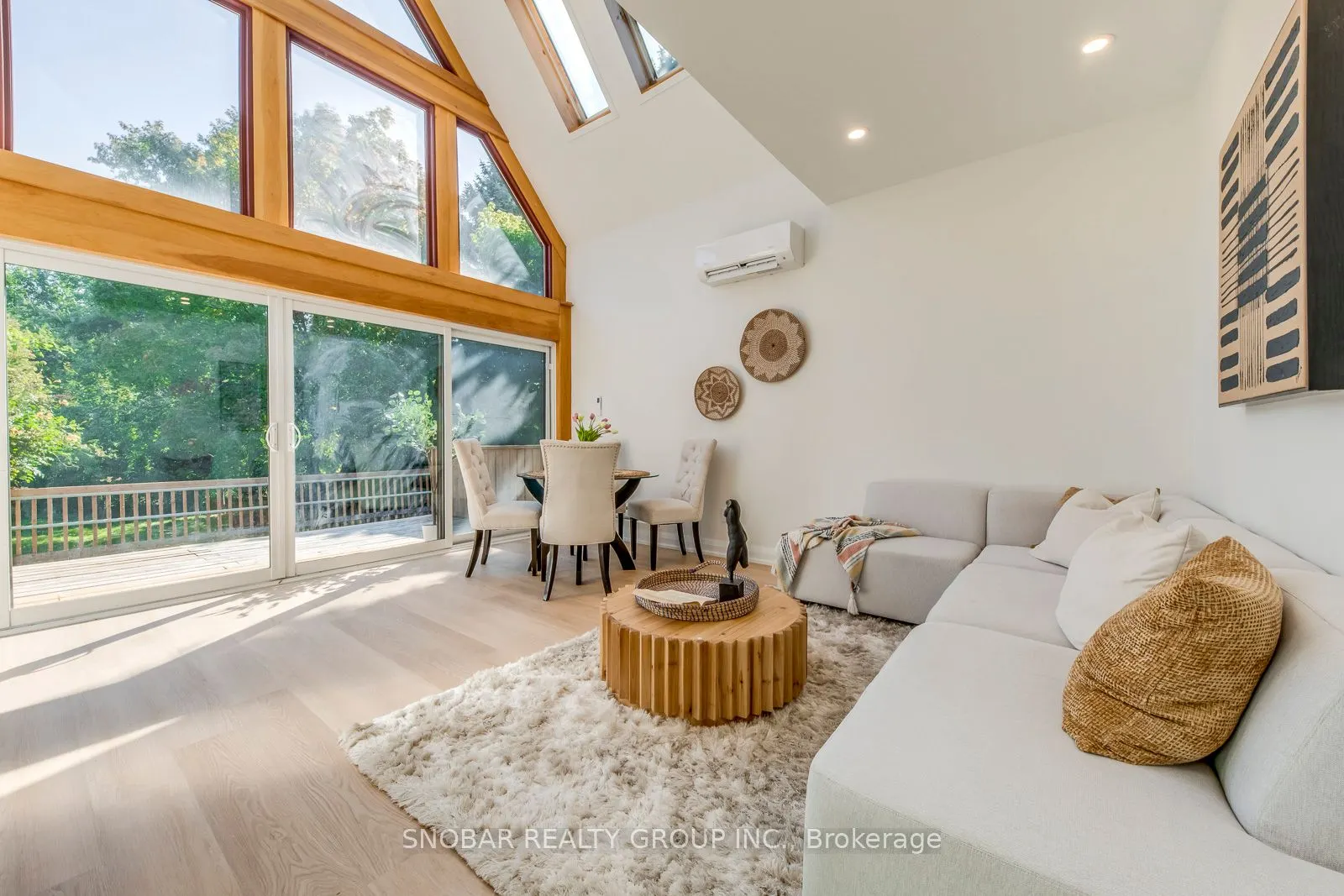 9 Berry Creek Drive