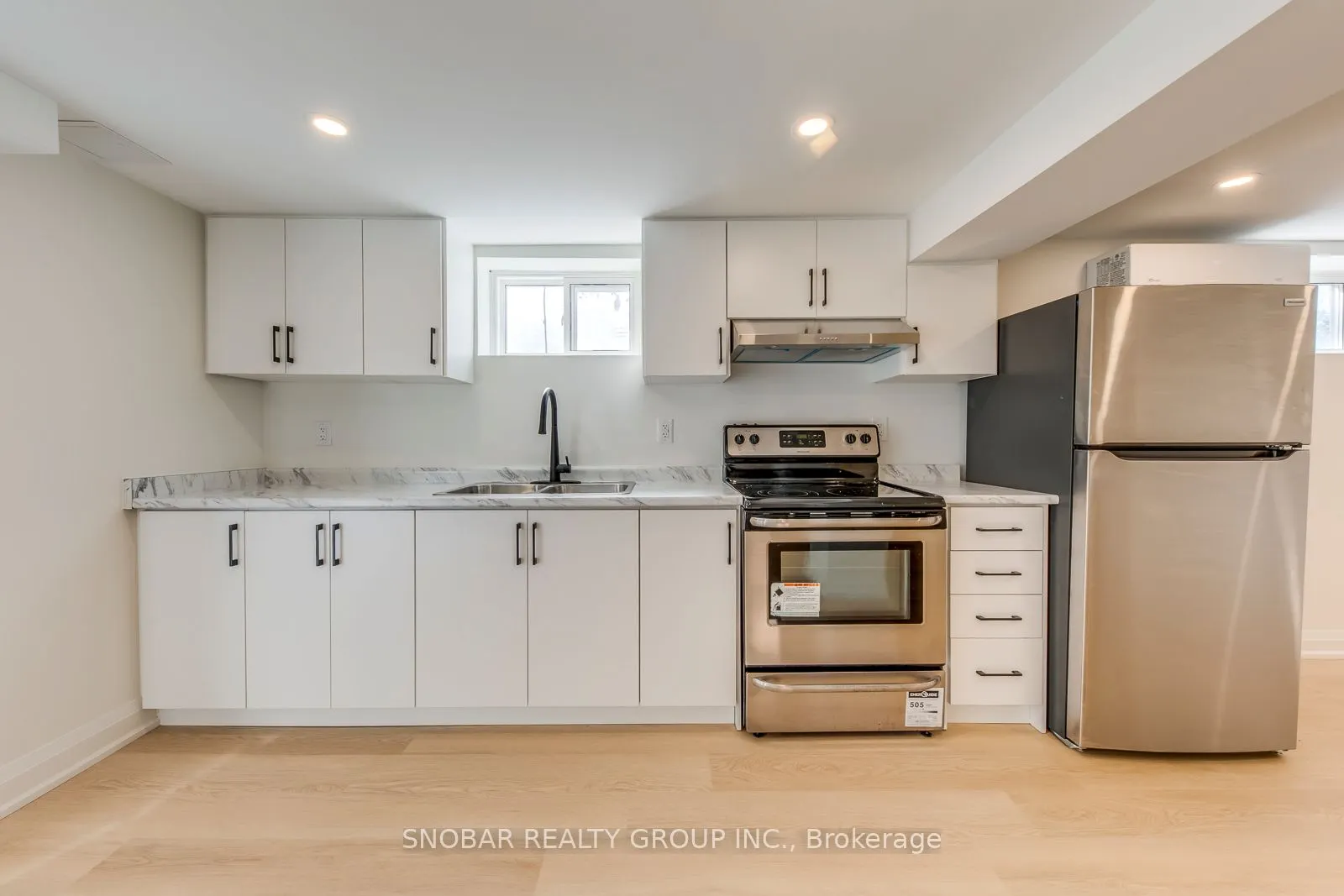 9 Berry Creek Drive