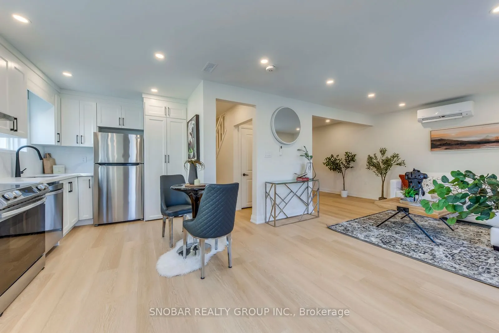 9 Berry Creek Drive