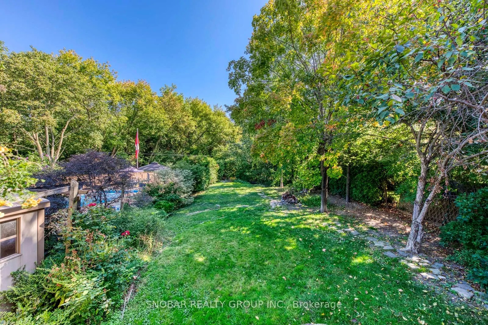 9 Berry Creek Drive