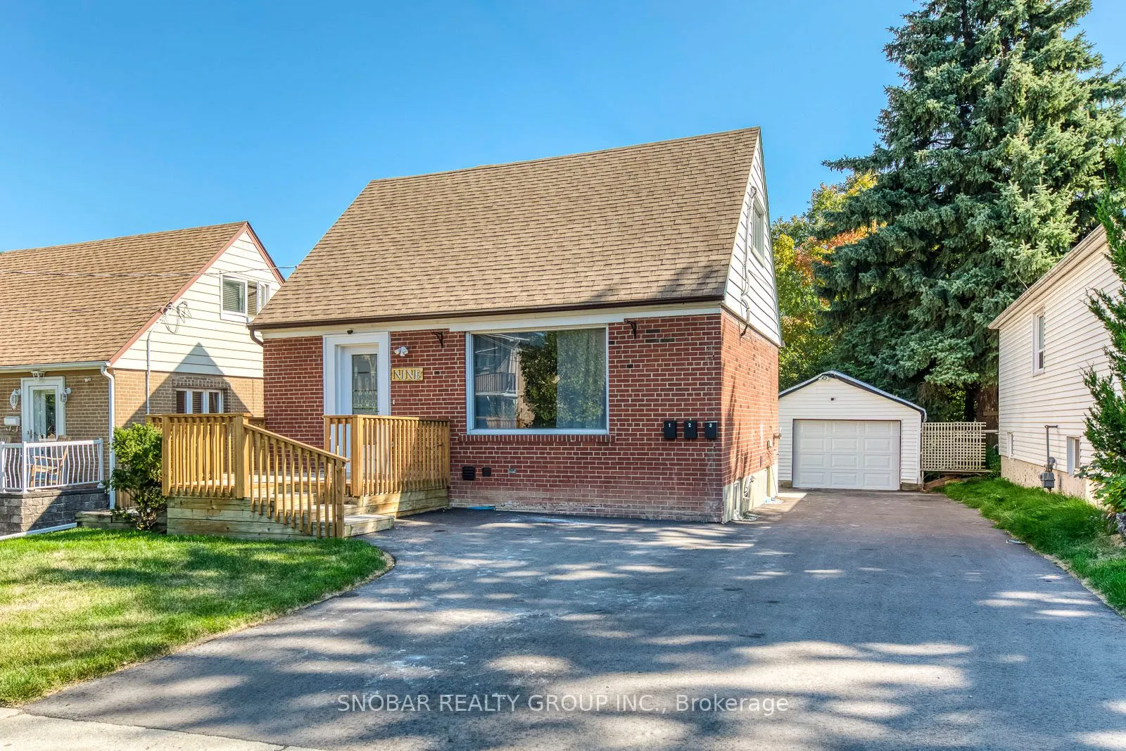 9 Berry Creek Drive