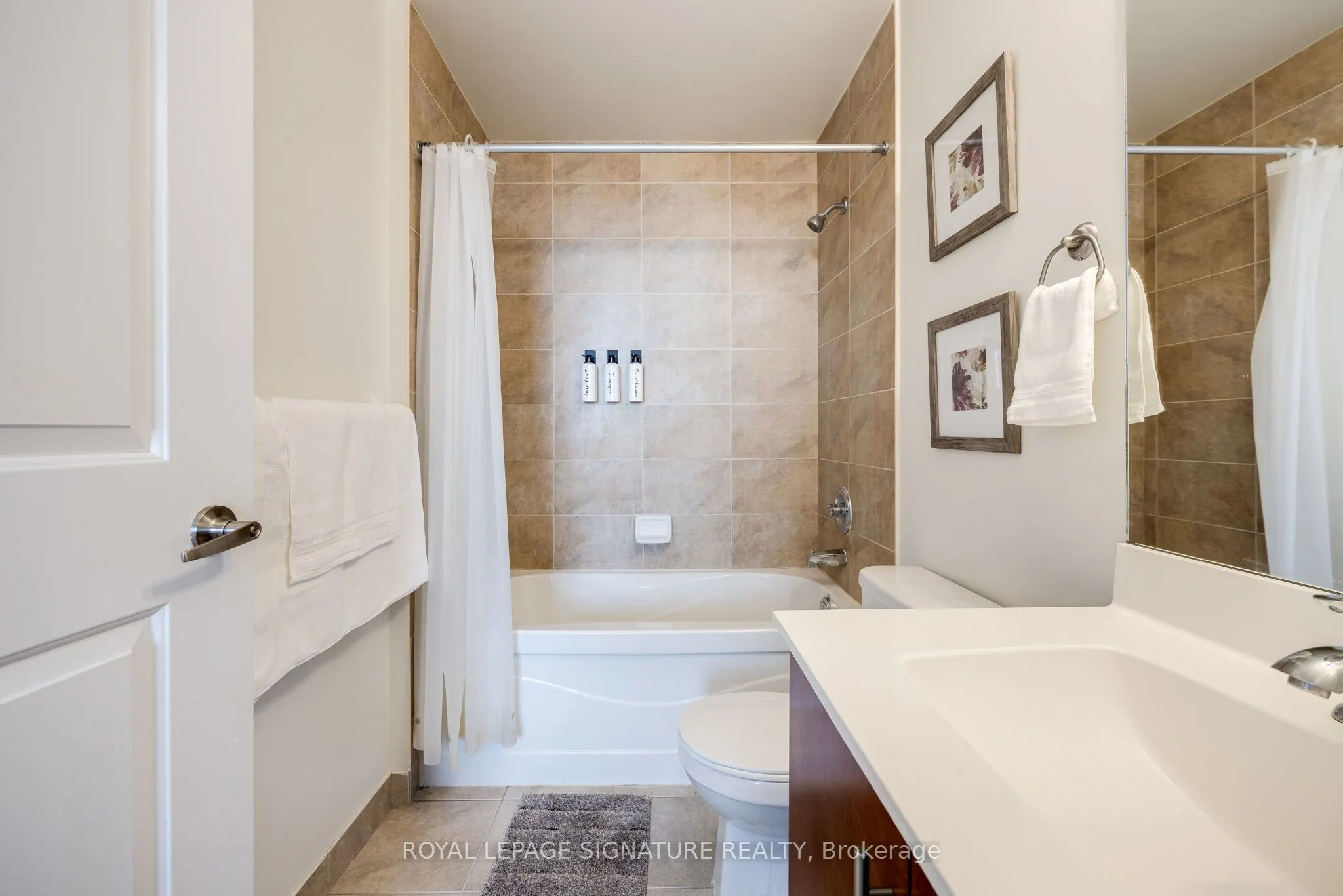 330 Burnhamthorpe Road W, #2908