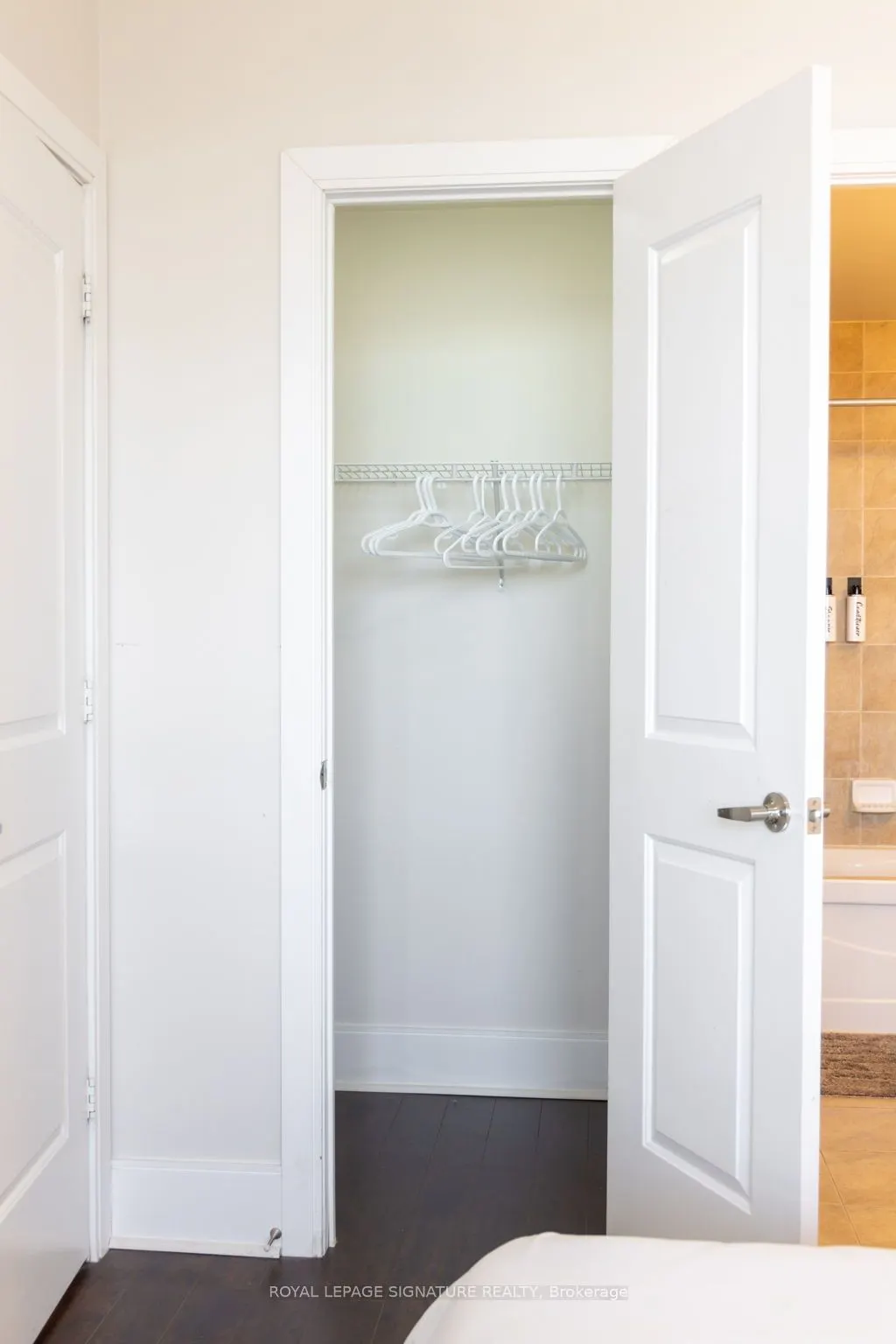 330 Burnhamthorpe Road W, #2908