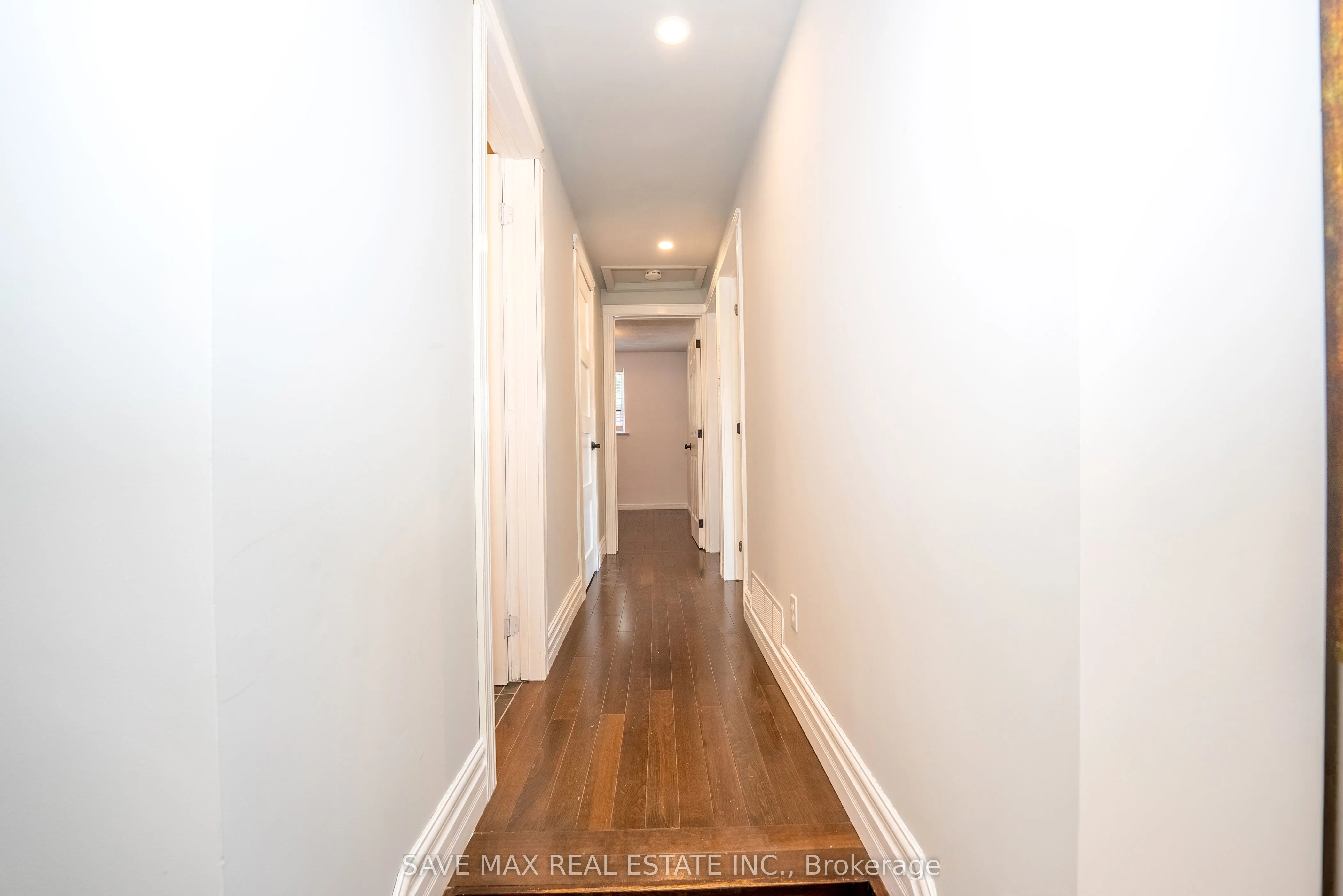 93 Archdekin Drive