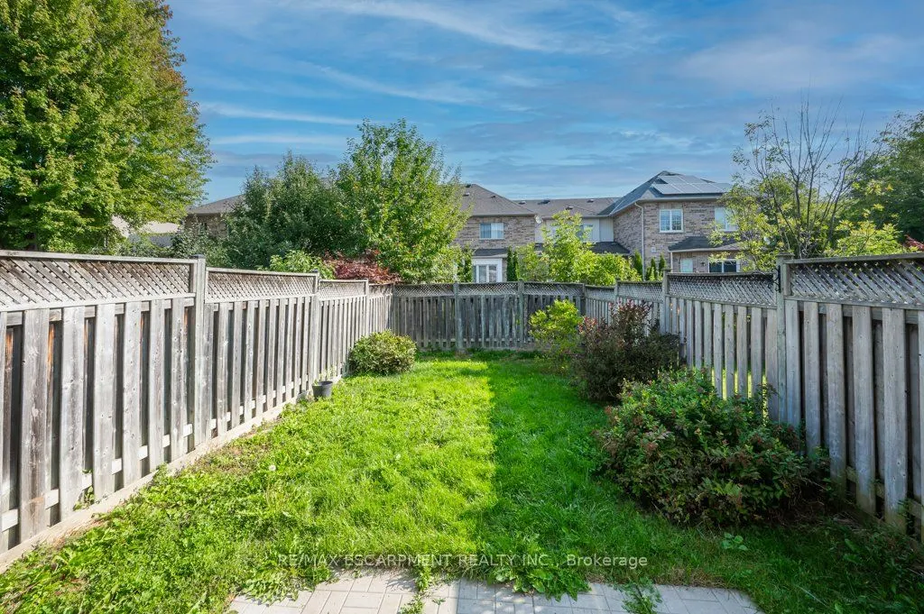 43 Dominion Gardens Drive