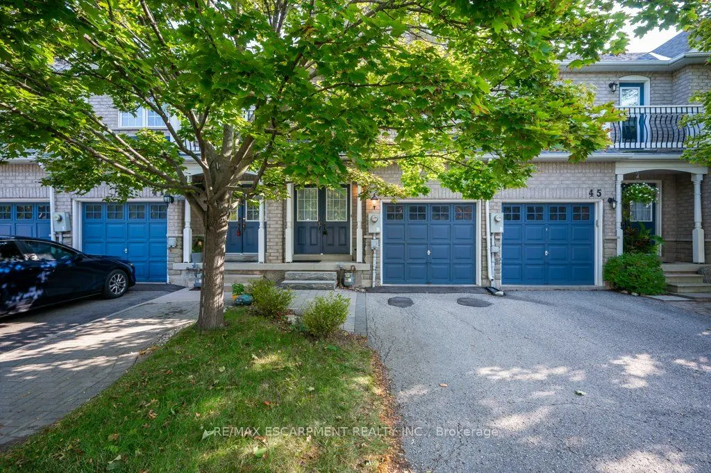 43 Dominion Gardens Drive