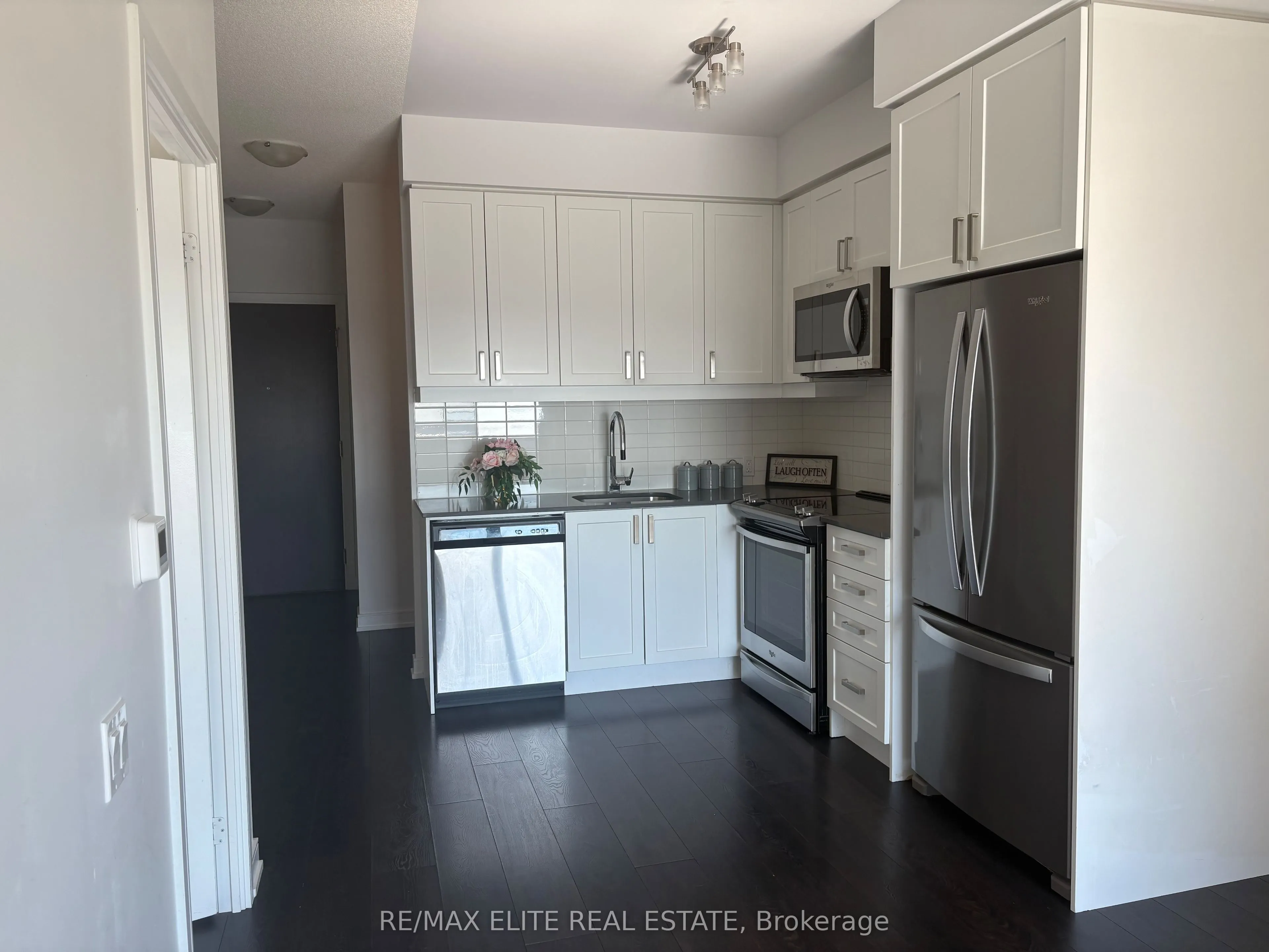 8 Nahani Way, #2719