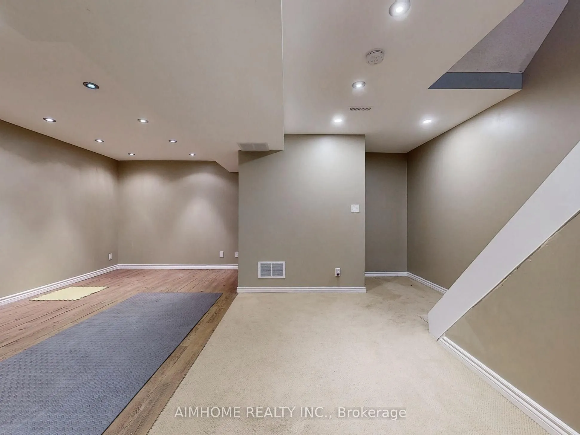 1188 Mccraney Street E