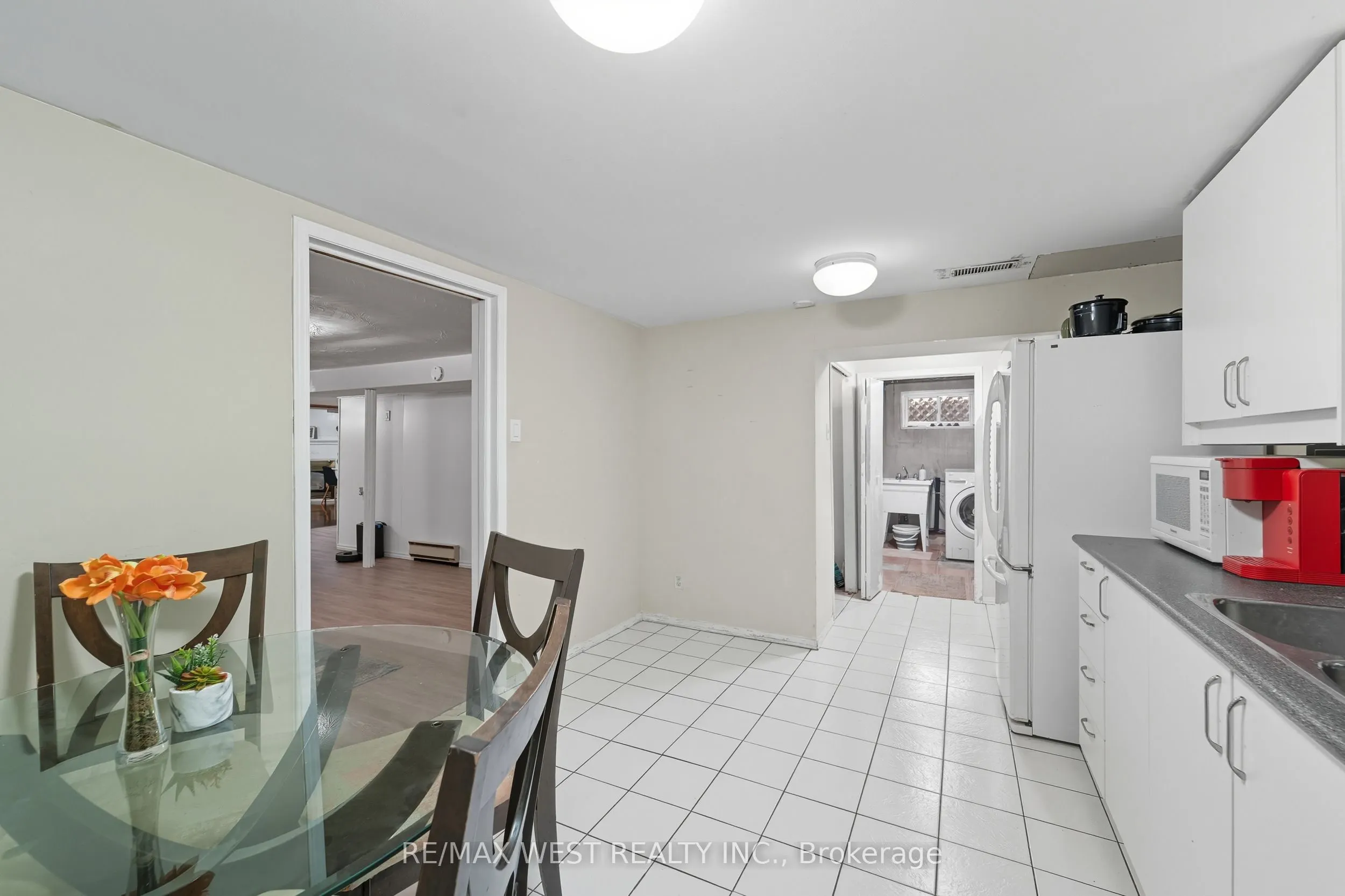 204 Jeffcoat Drive