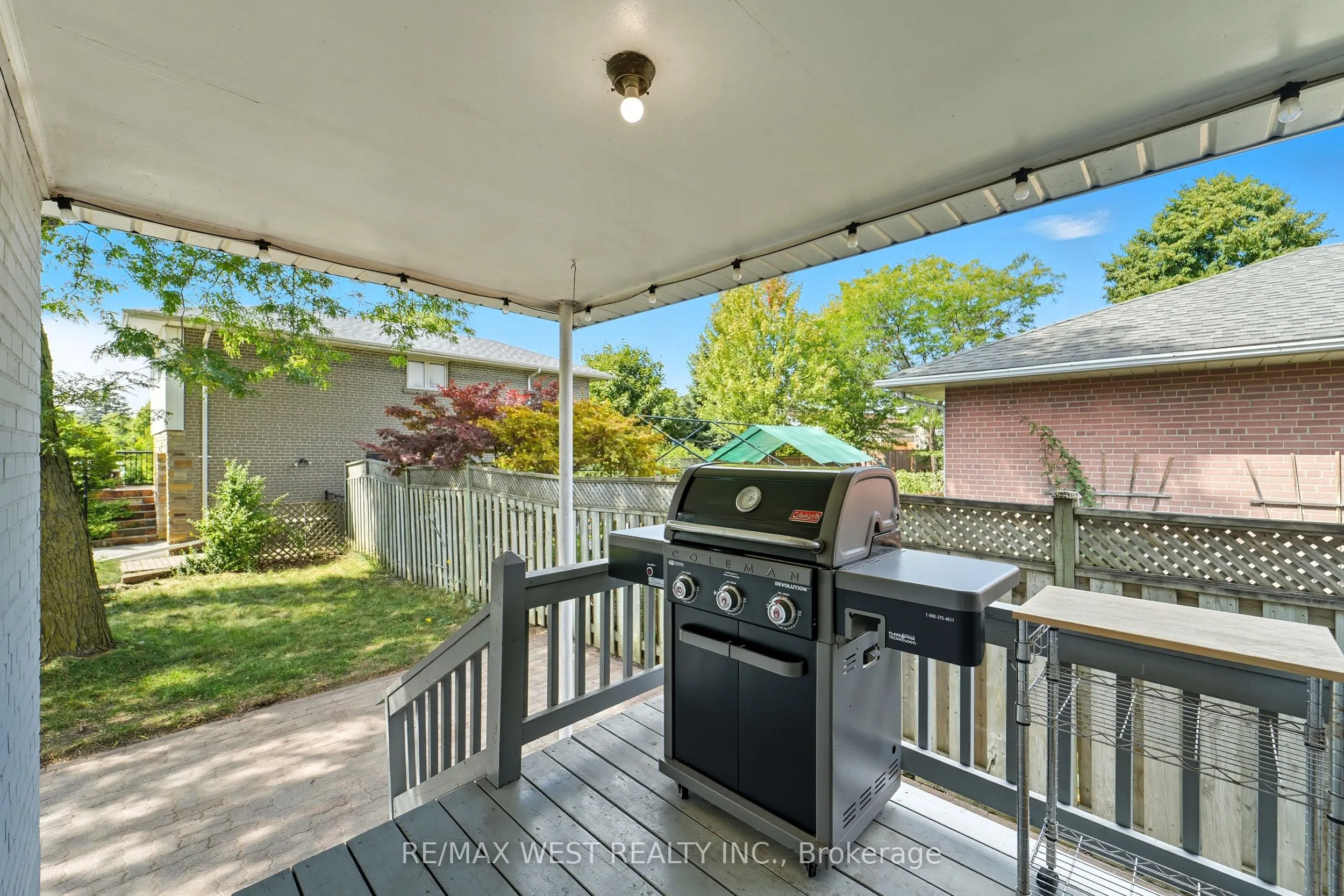 204 Jeffcoat Drive