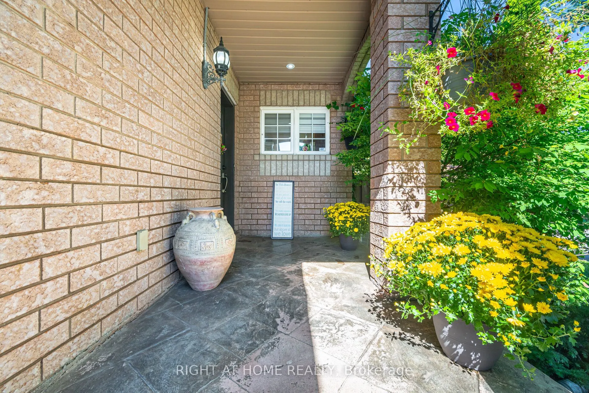 2 Melrose Gardens