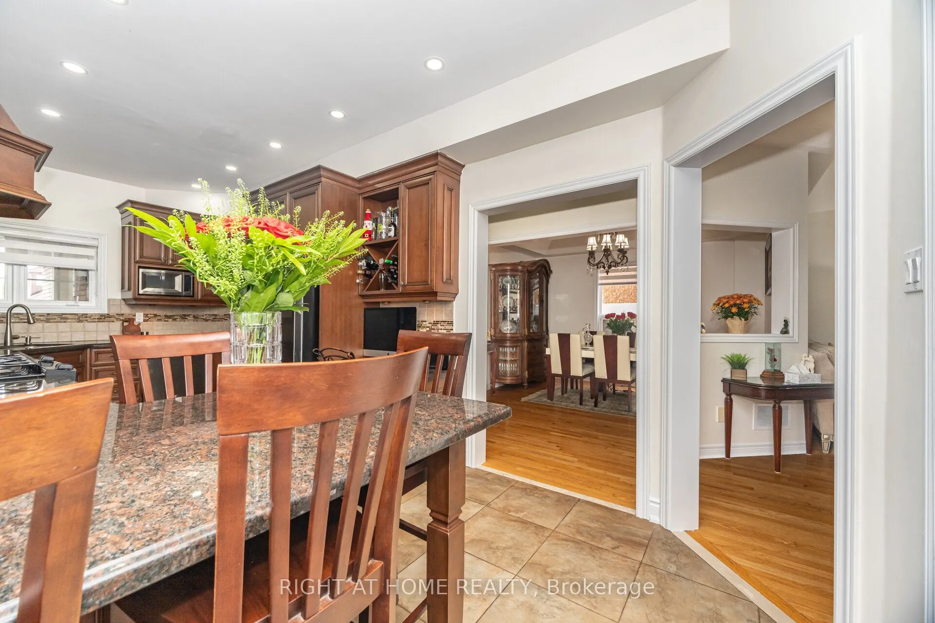 2 Melrose Gardens